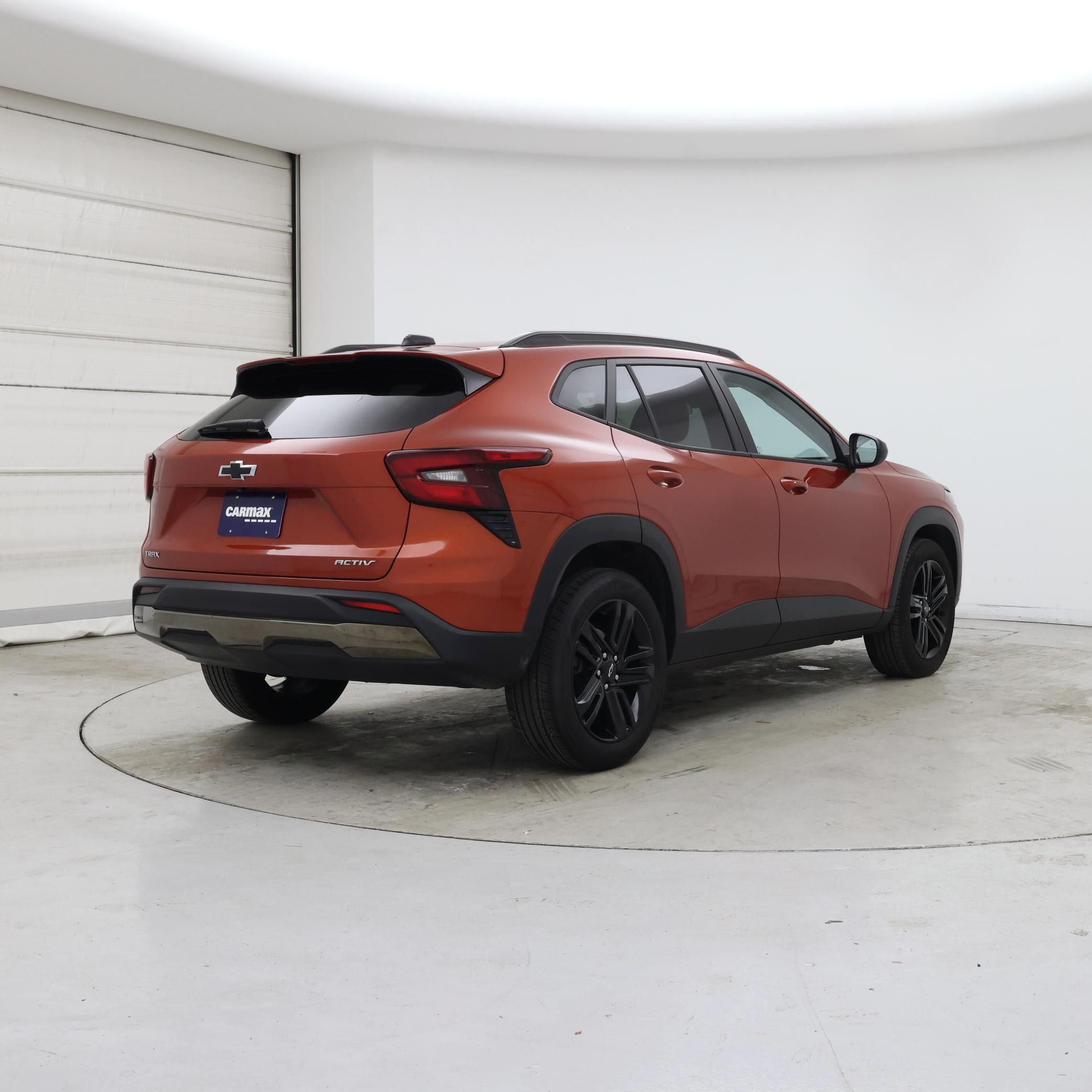 Thumbnail: 2024 Chevrolet Trax - 8