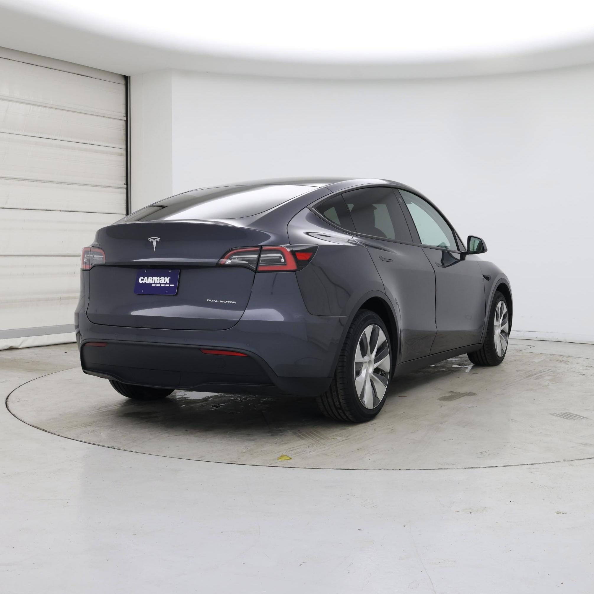 Thumbnail: 2021 Tesla Model Y - 8