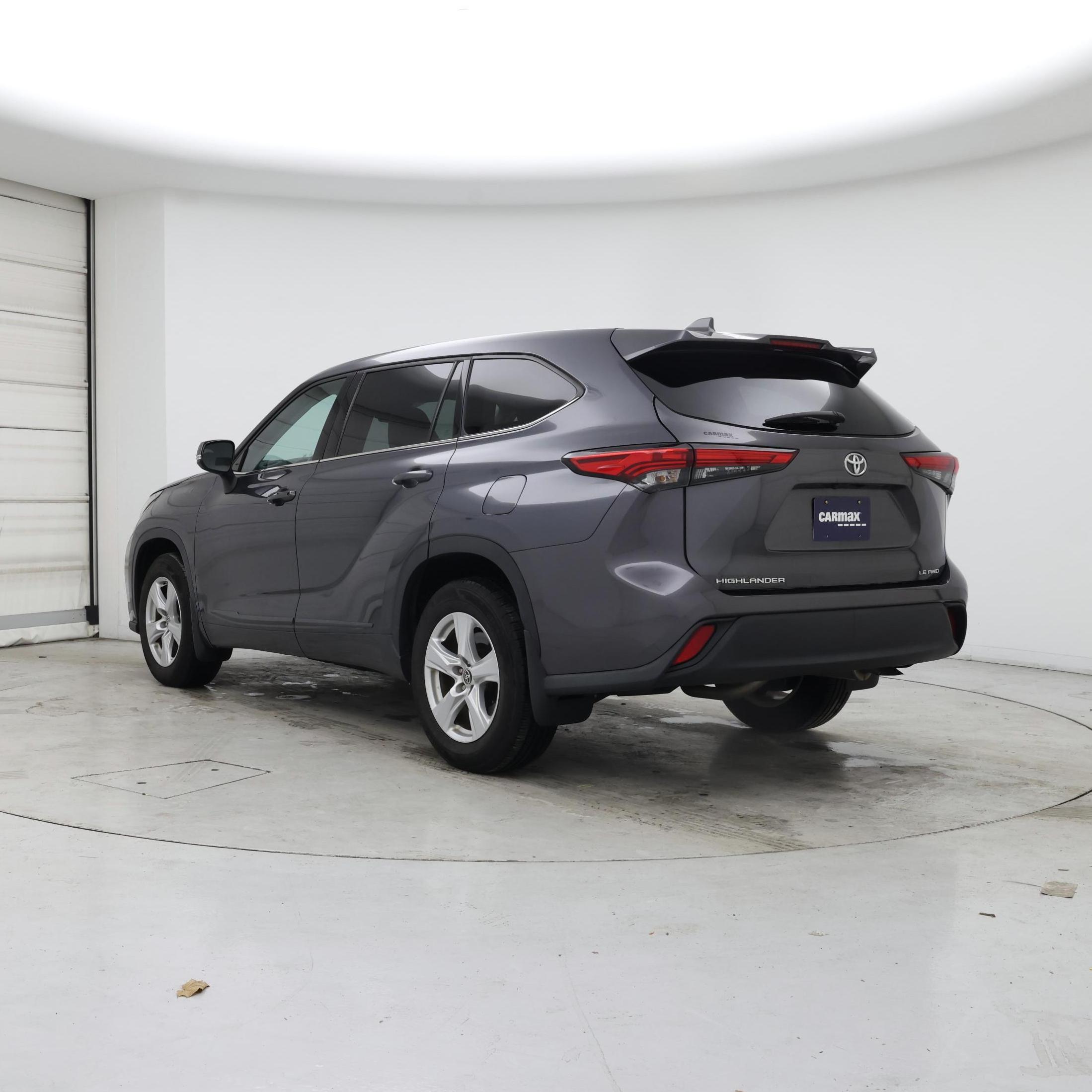 Thumbnail: 2020 Toyota Highlander - 2