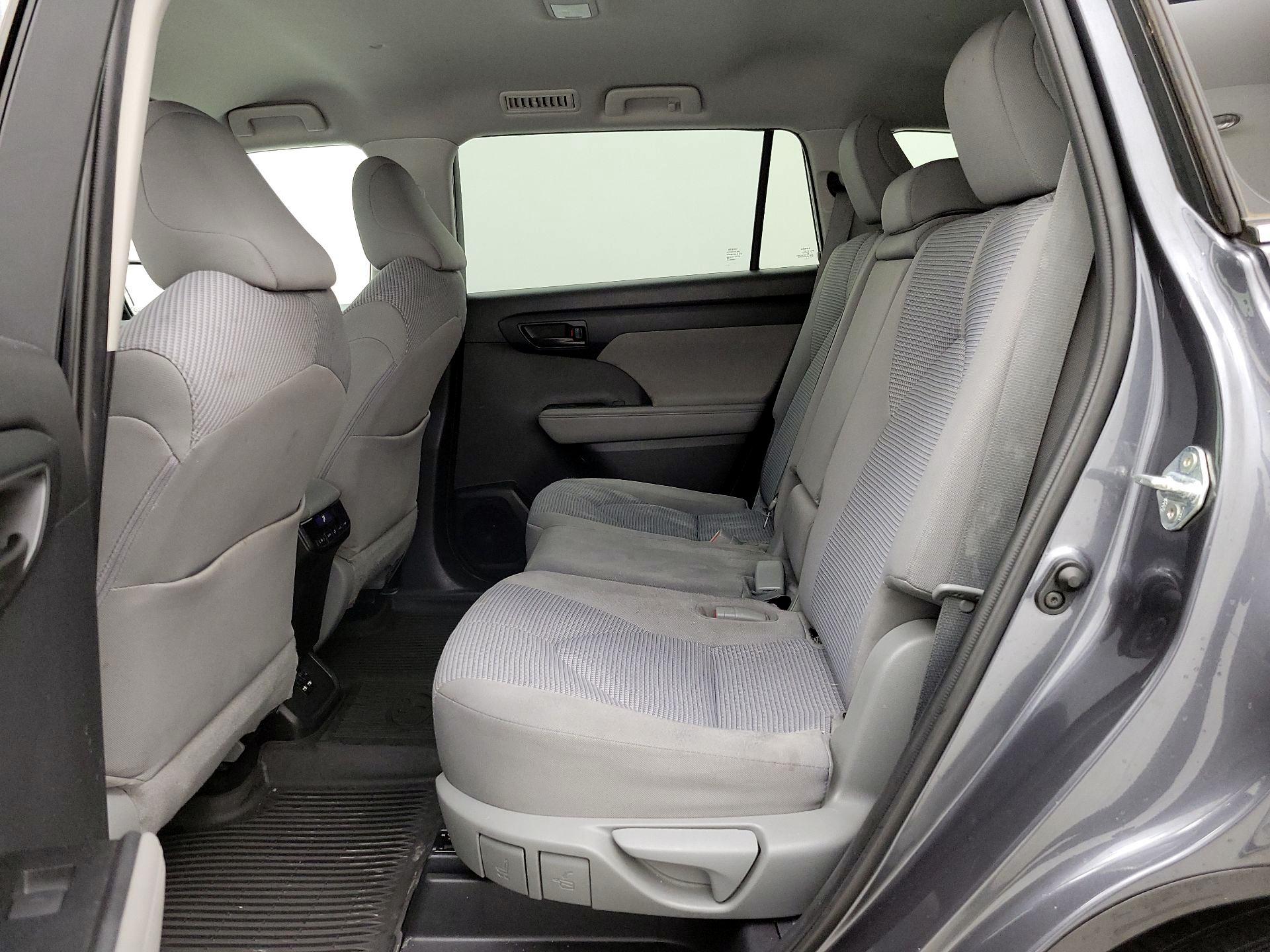 Thumbnail: 2020 Toyota Highlander - 19