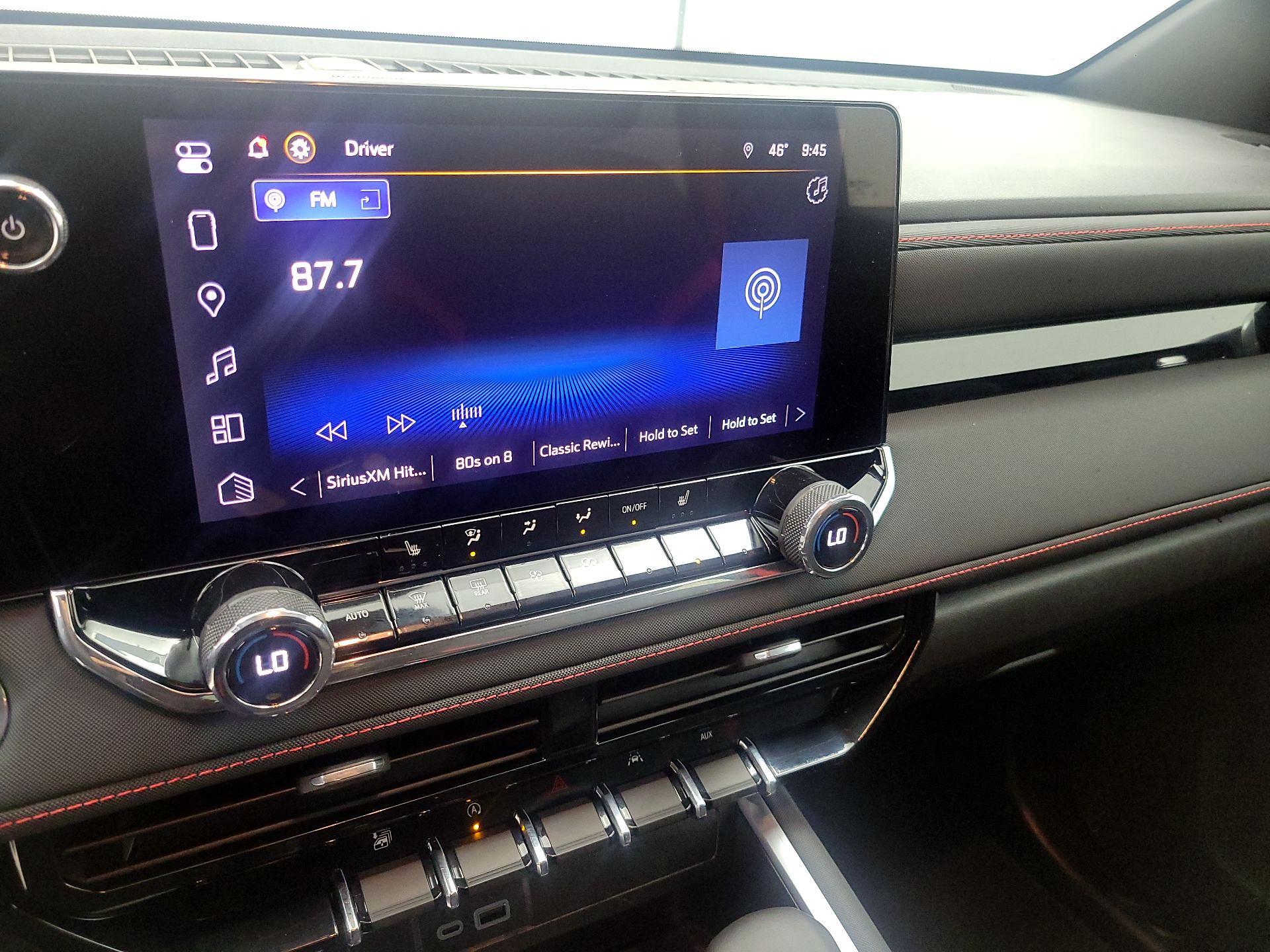 Thumbnail: 2023 Chevrolet Colorado - 15