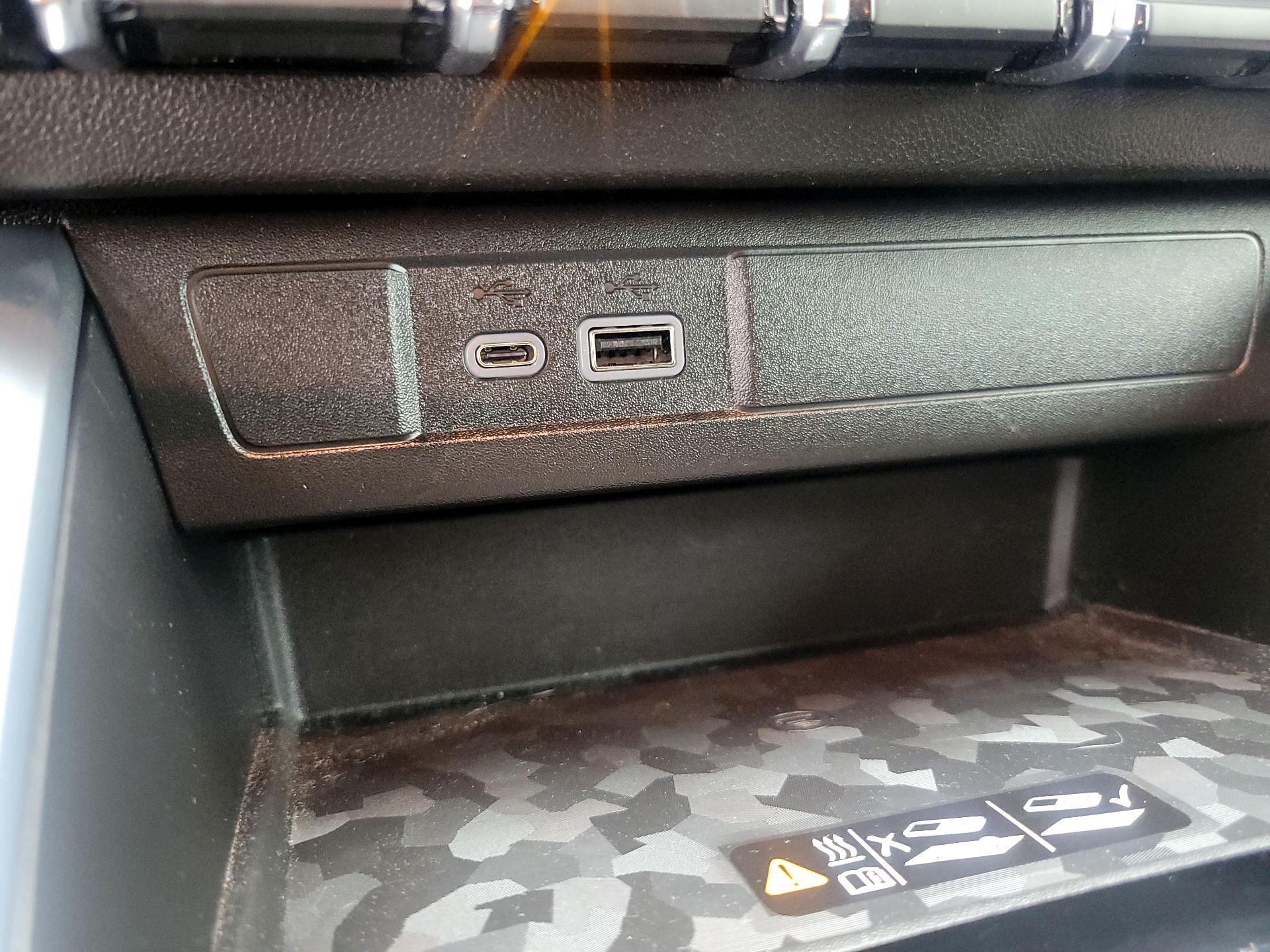 Thumbnail: 2023 Chevrolet Colorado - 18