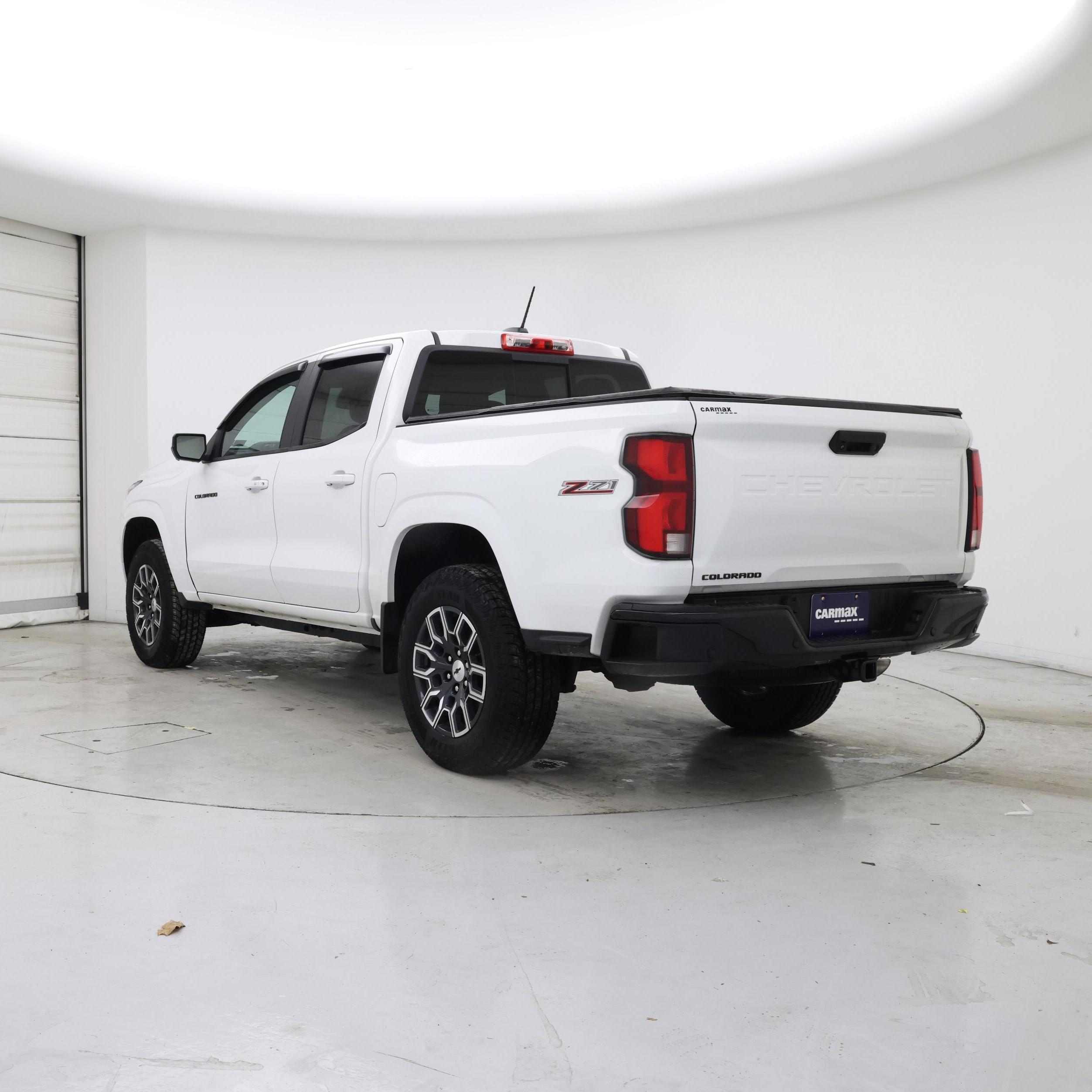 Thumbnail: 2023 Chevrolet Colorado - 2