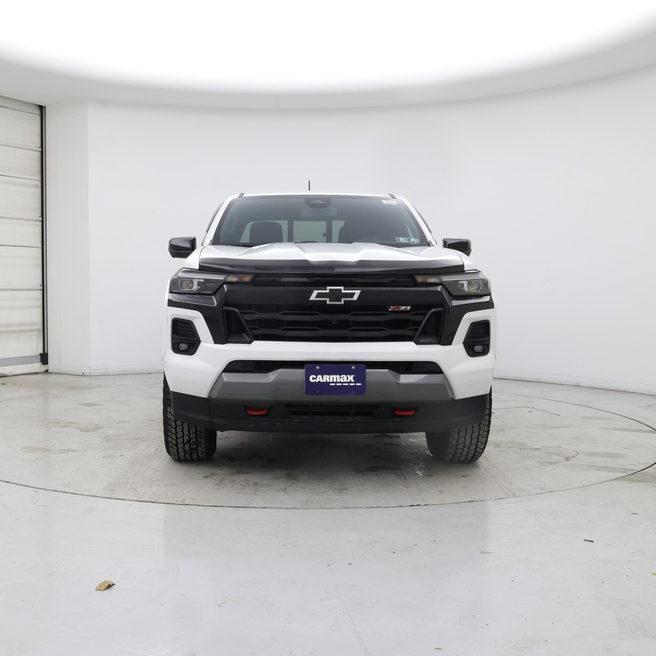 Thumbnail: 2023 Chevrolet Colorado - 5