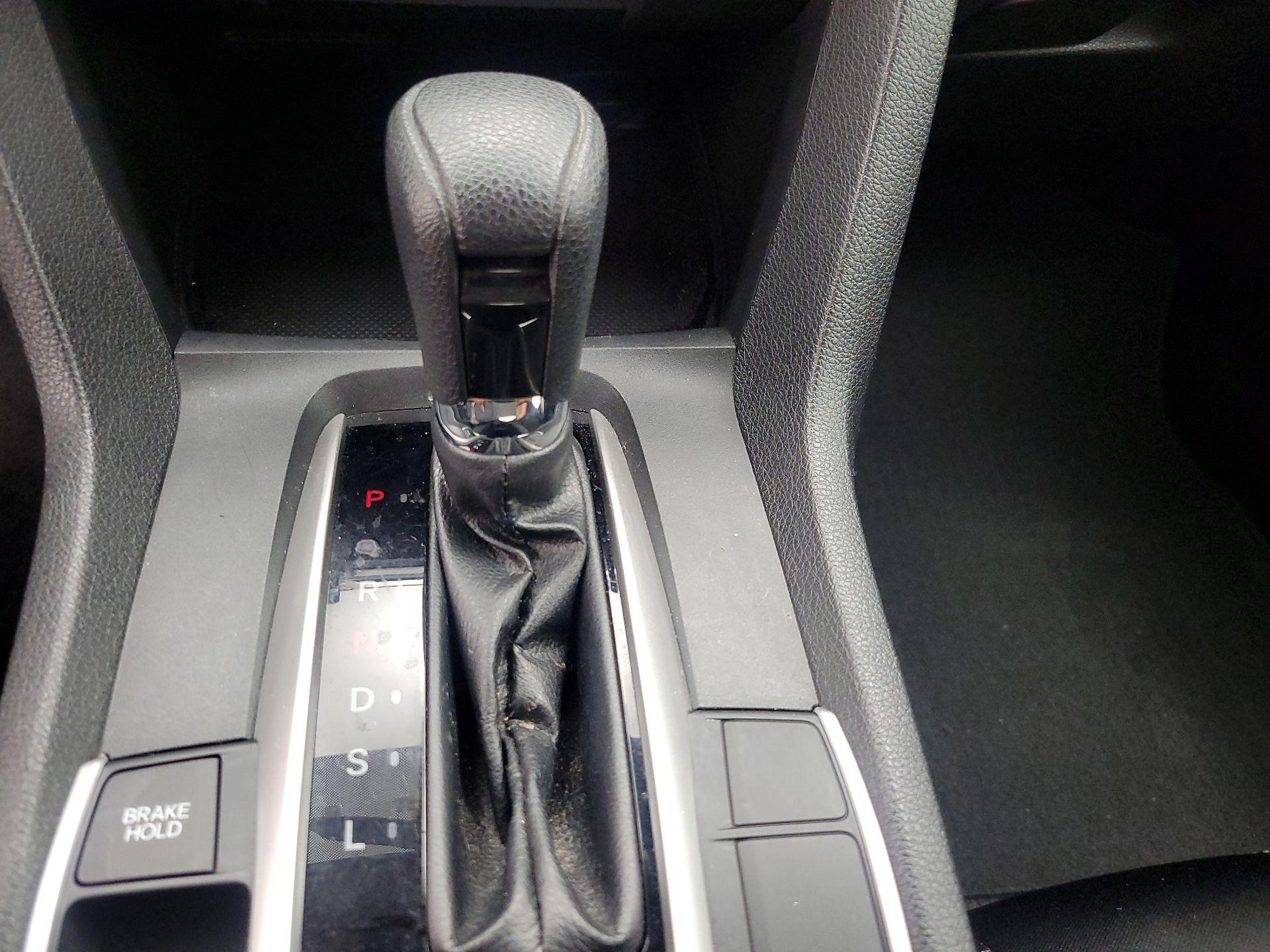 Thumbnail: 2020 Honda Civic - 17