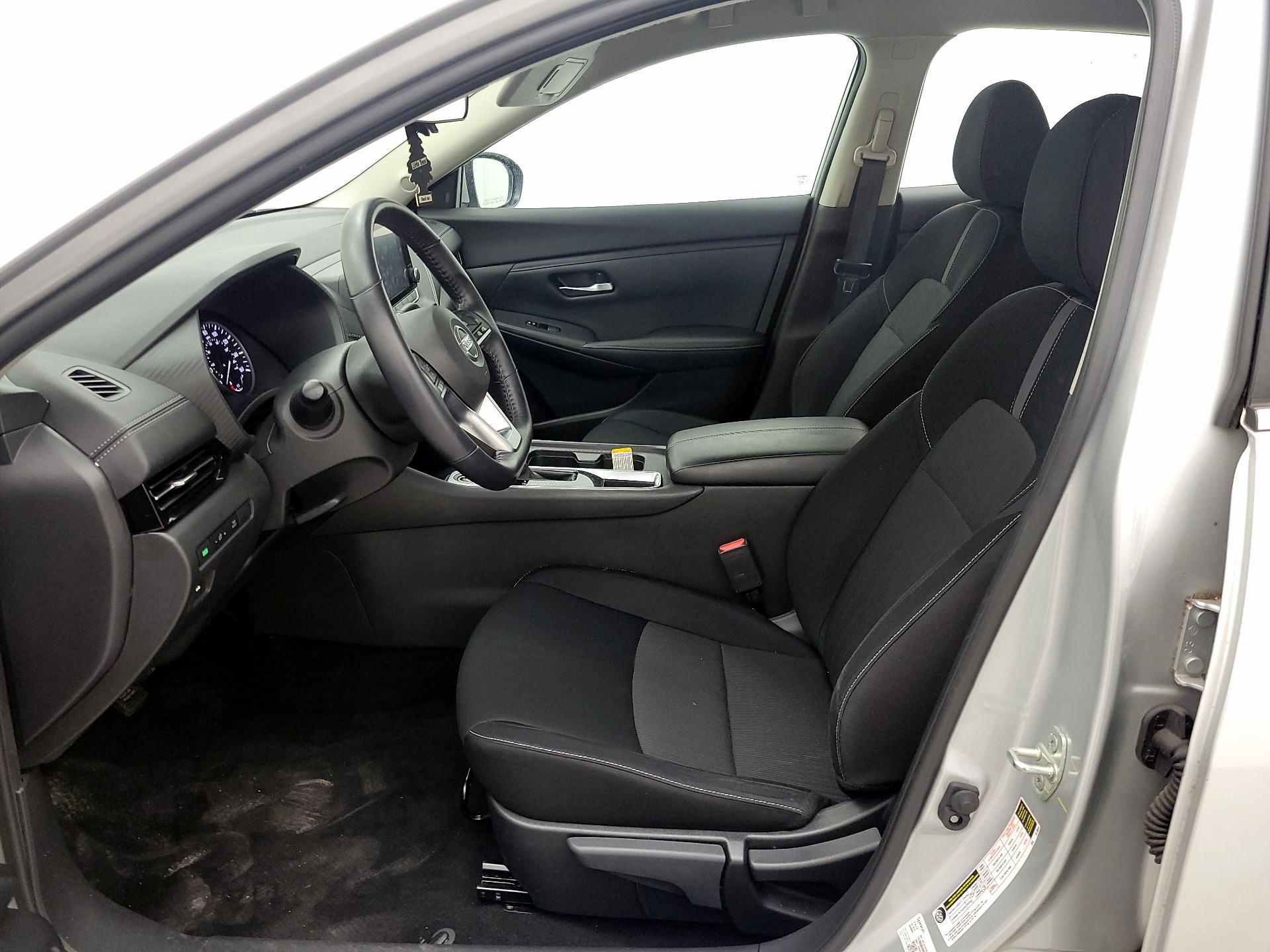 Thumbnail: 2020 Nissan Sentra - 11