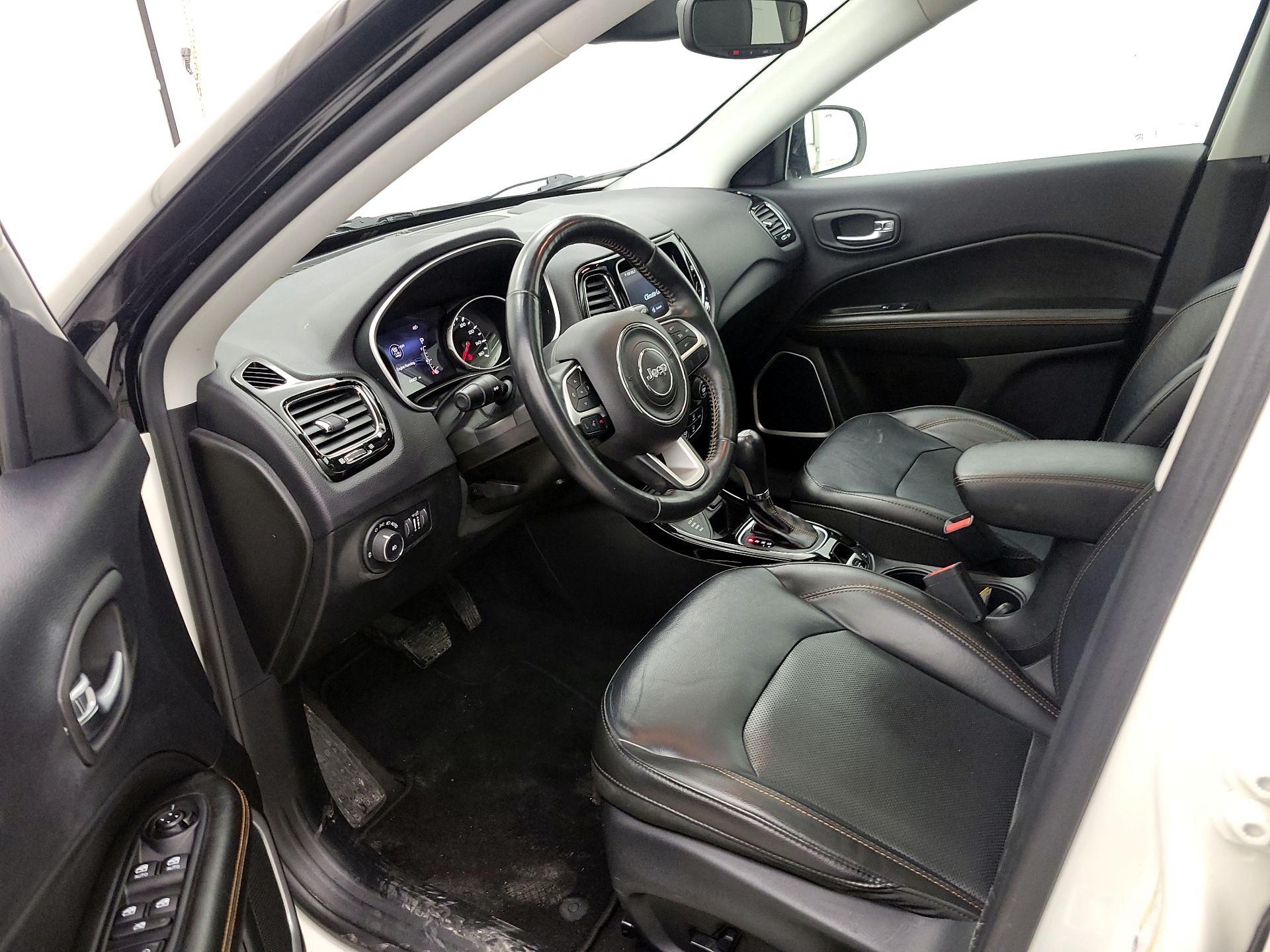 Thumbnail: 2018 Jeep Compass - 20