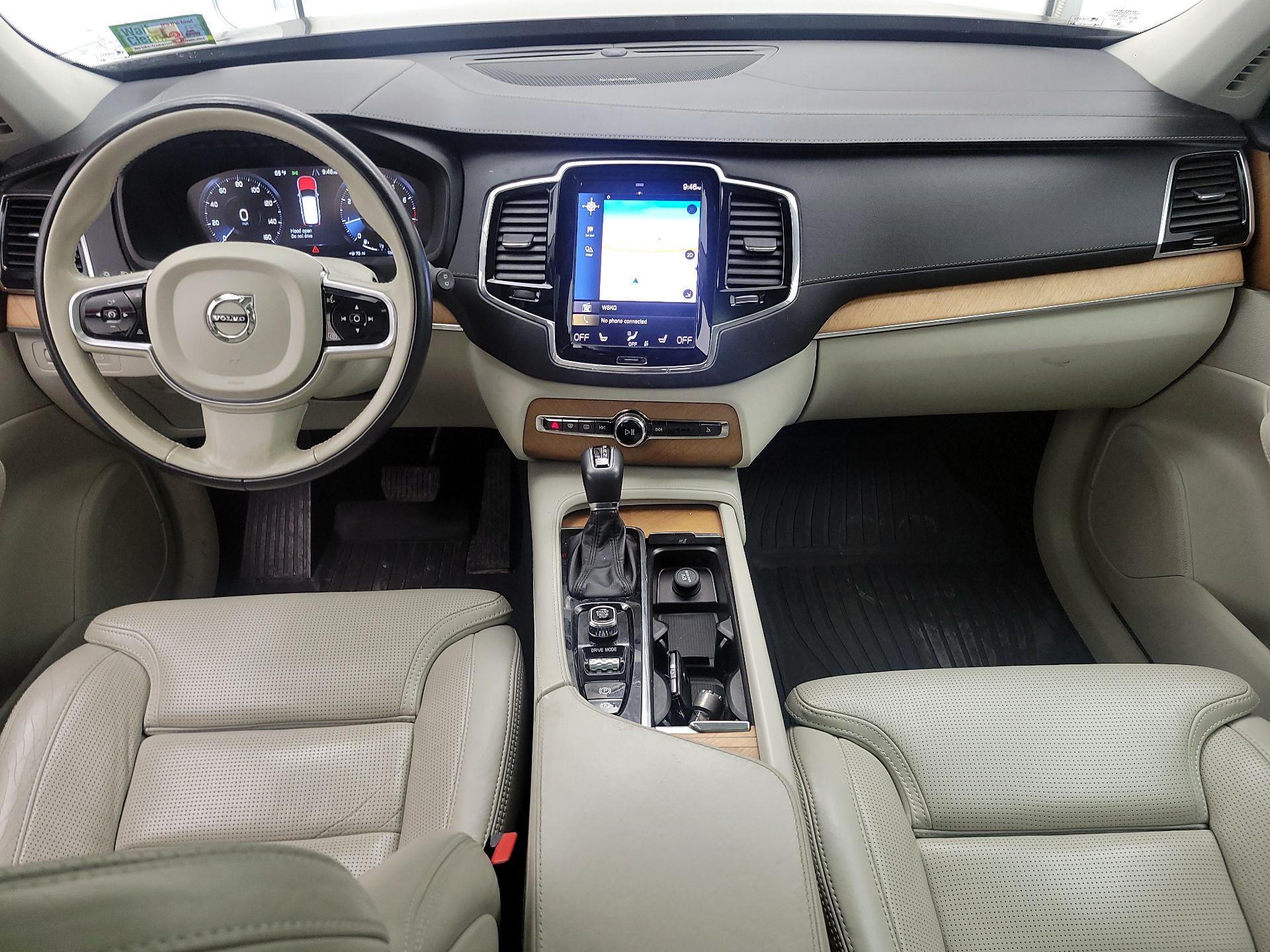 Thumbnail: 2020 Volvo XC90 - 9