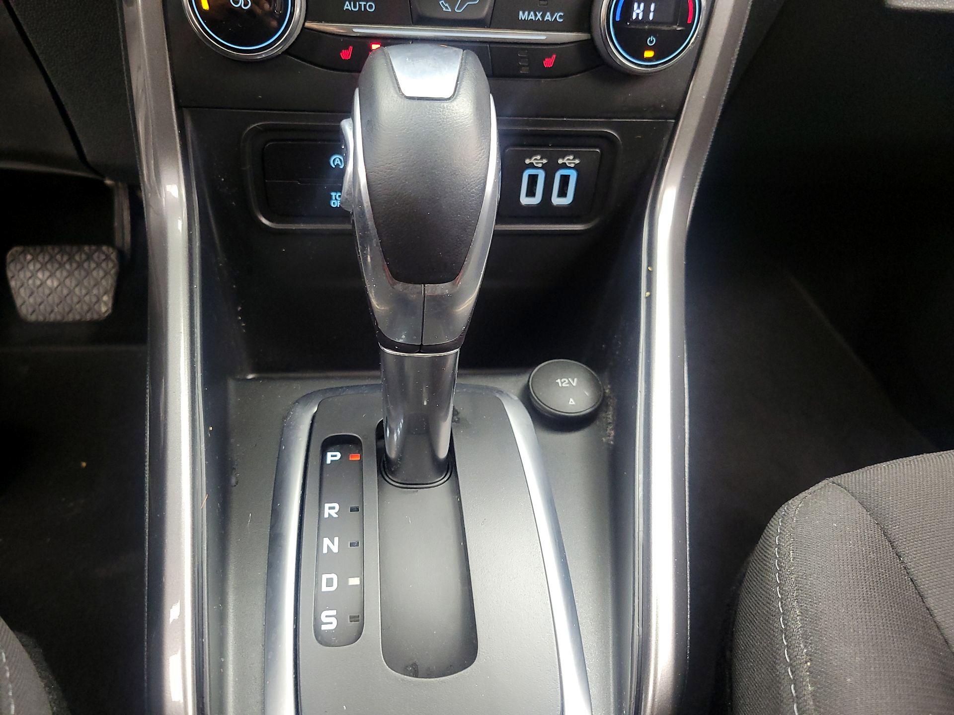 Thumbnail: 2019 Ford EcoSport - 17