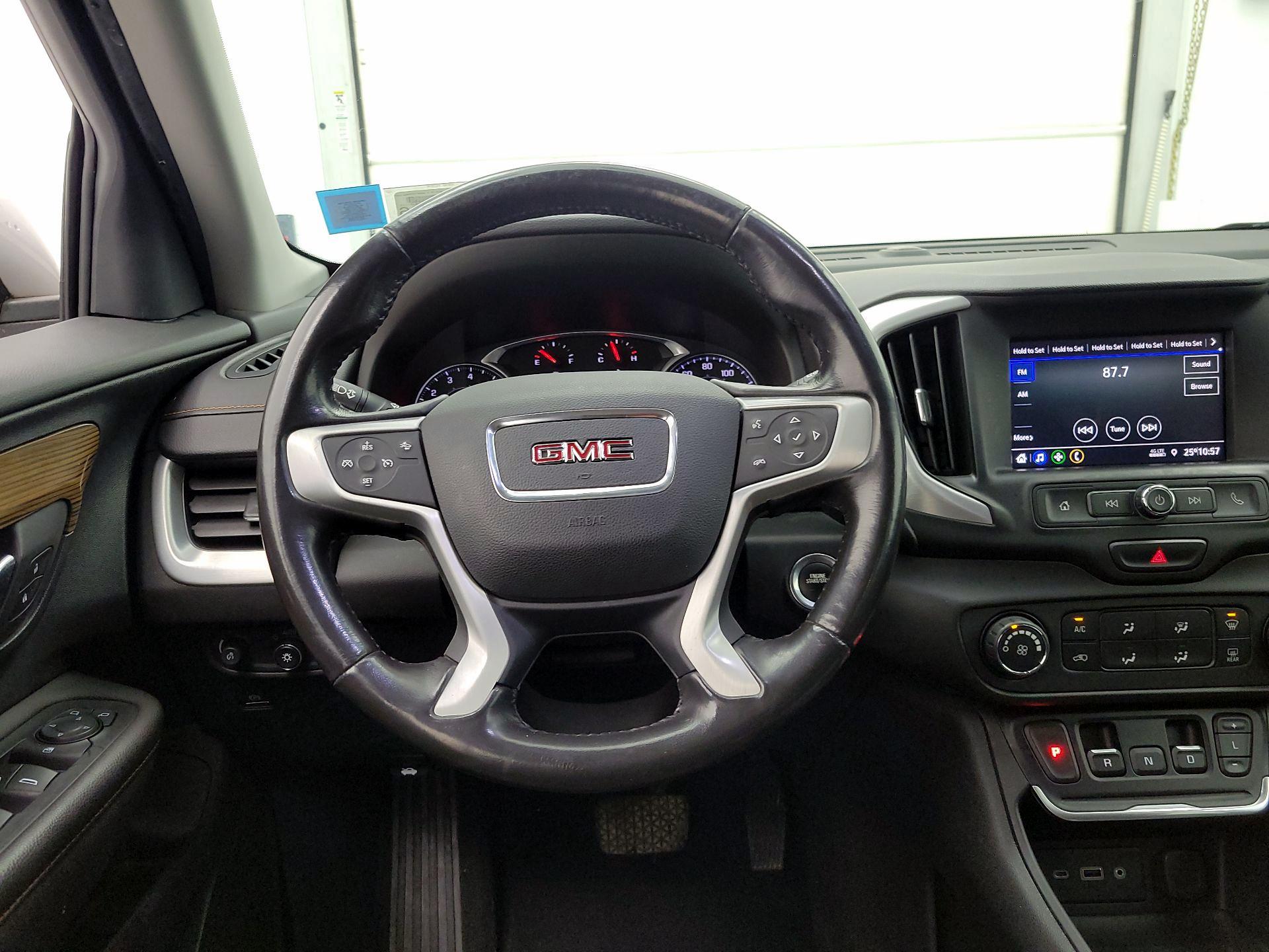 Thumbnail: 2020 GMC Terrain - 10