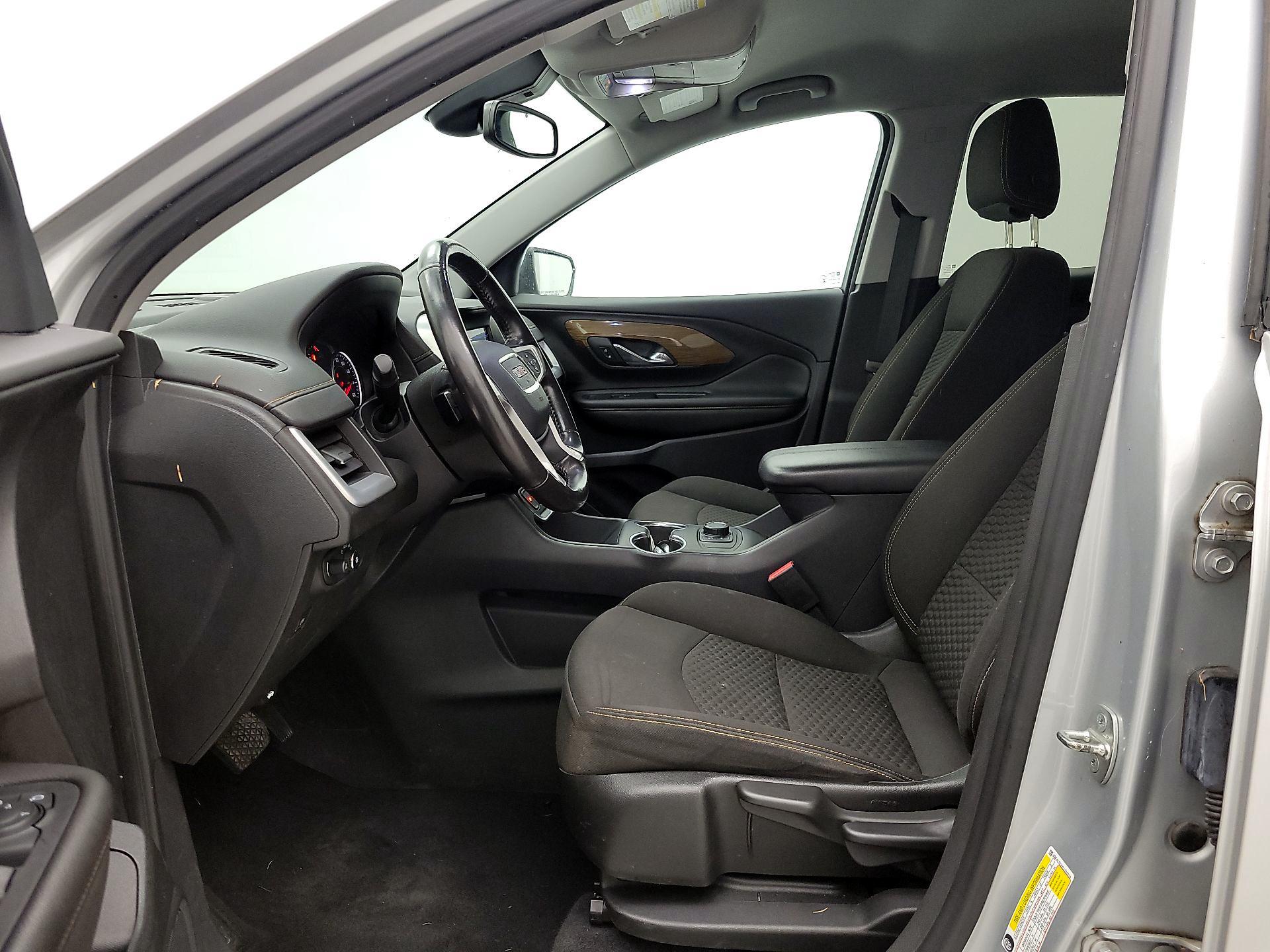 Thumbnail: 2020 GMC Terrain - 11