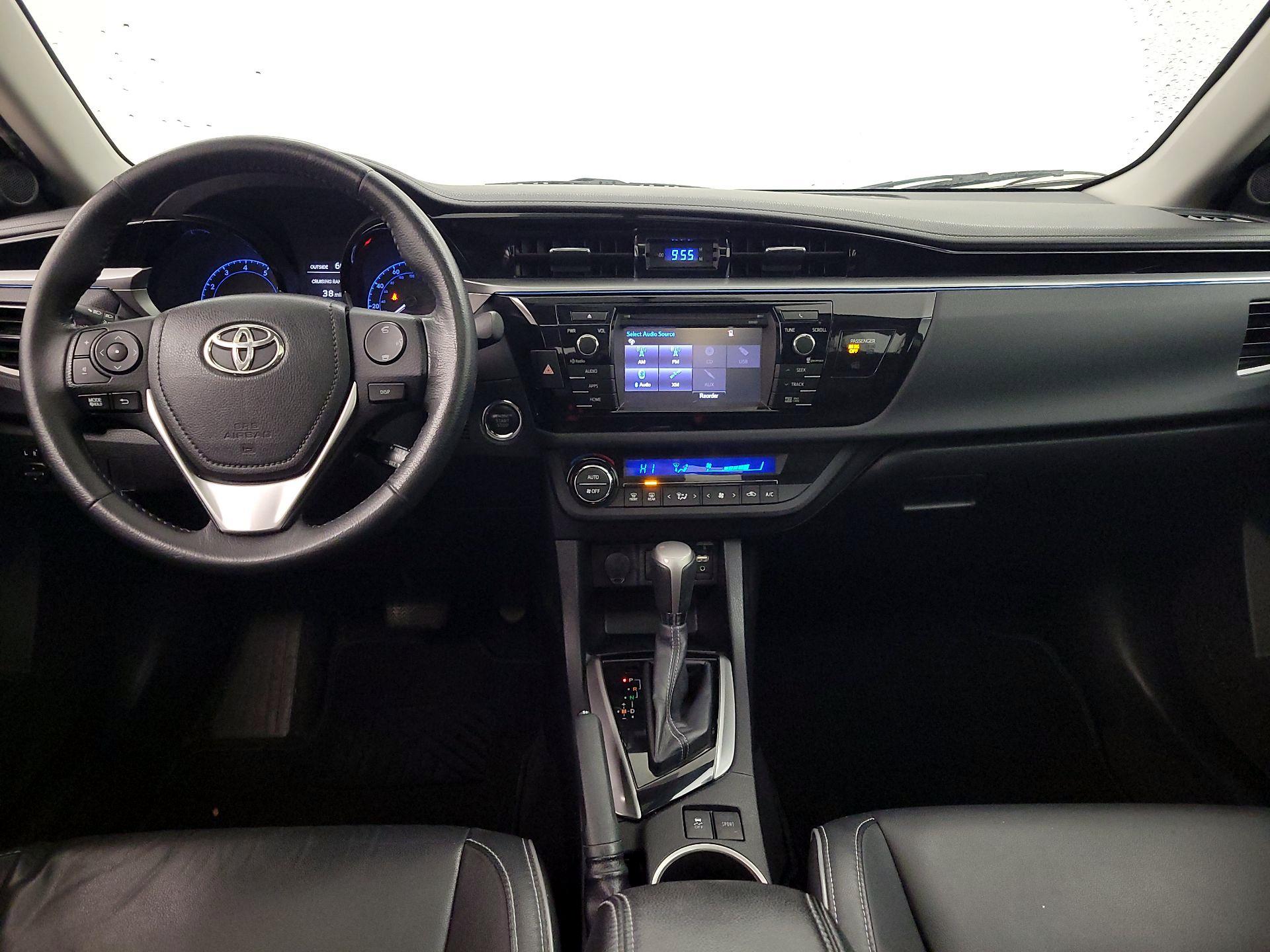 Thumbnail: 2015 Toyota Corolla - 9