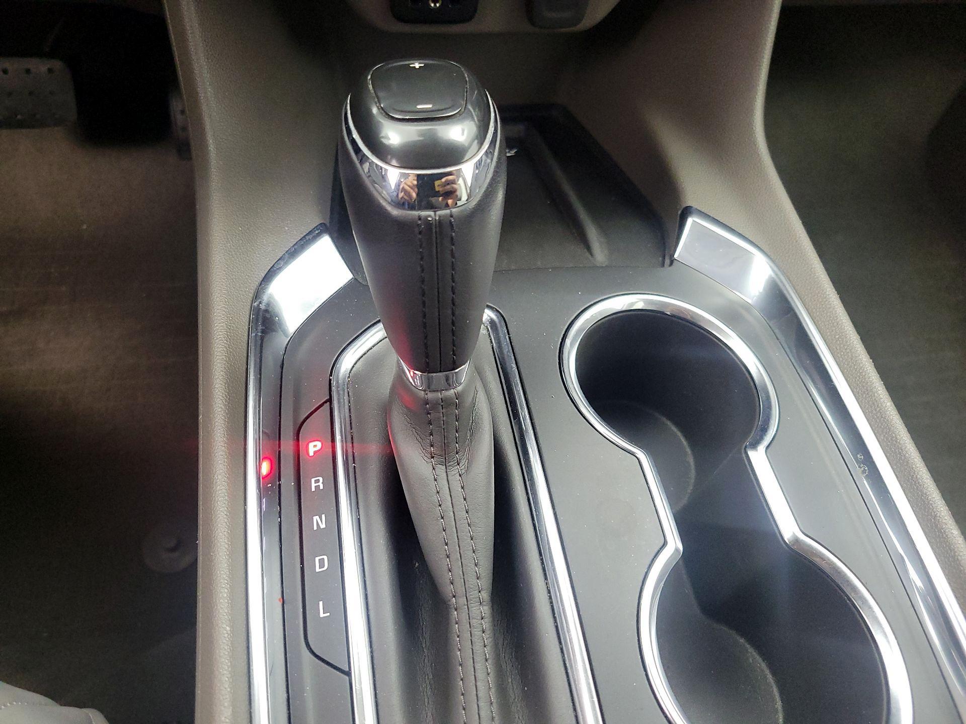 Thumbnail: 2018 Chevrolet Traverse - 18