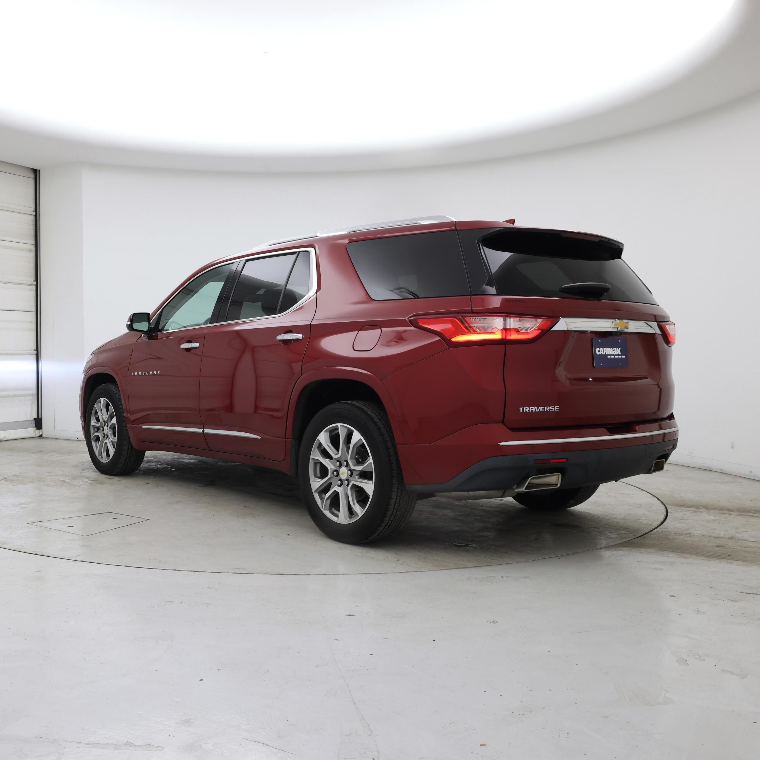 Thumbnail: 2018 Chevrolet Traverse - 2