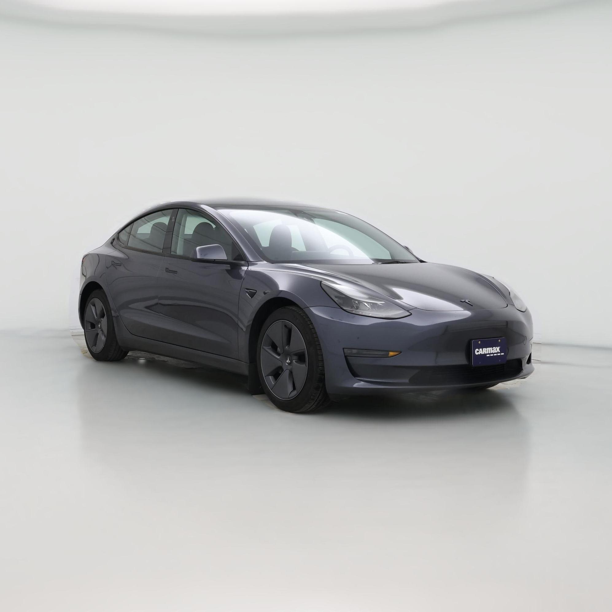 Thumbnail: 2023 Tesla Model 3 - 1