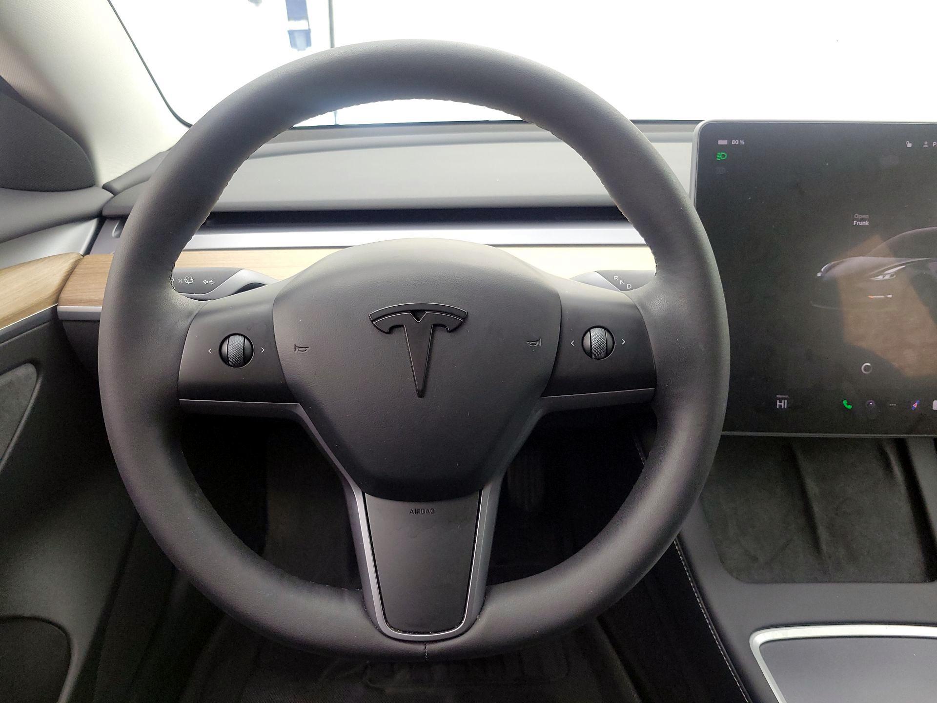 Thumbnail: 2023 Tesla Model 3 - 10