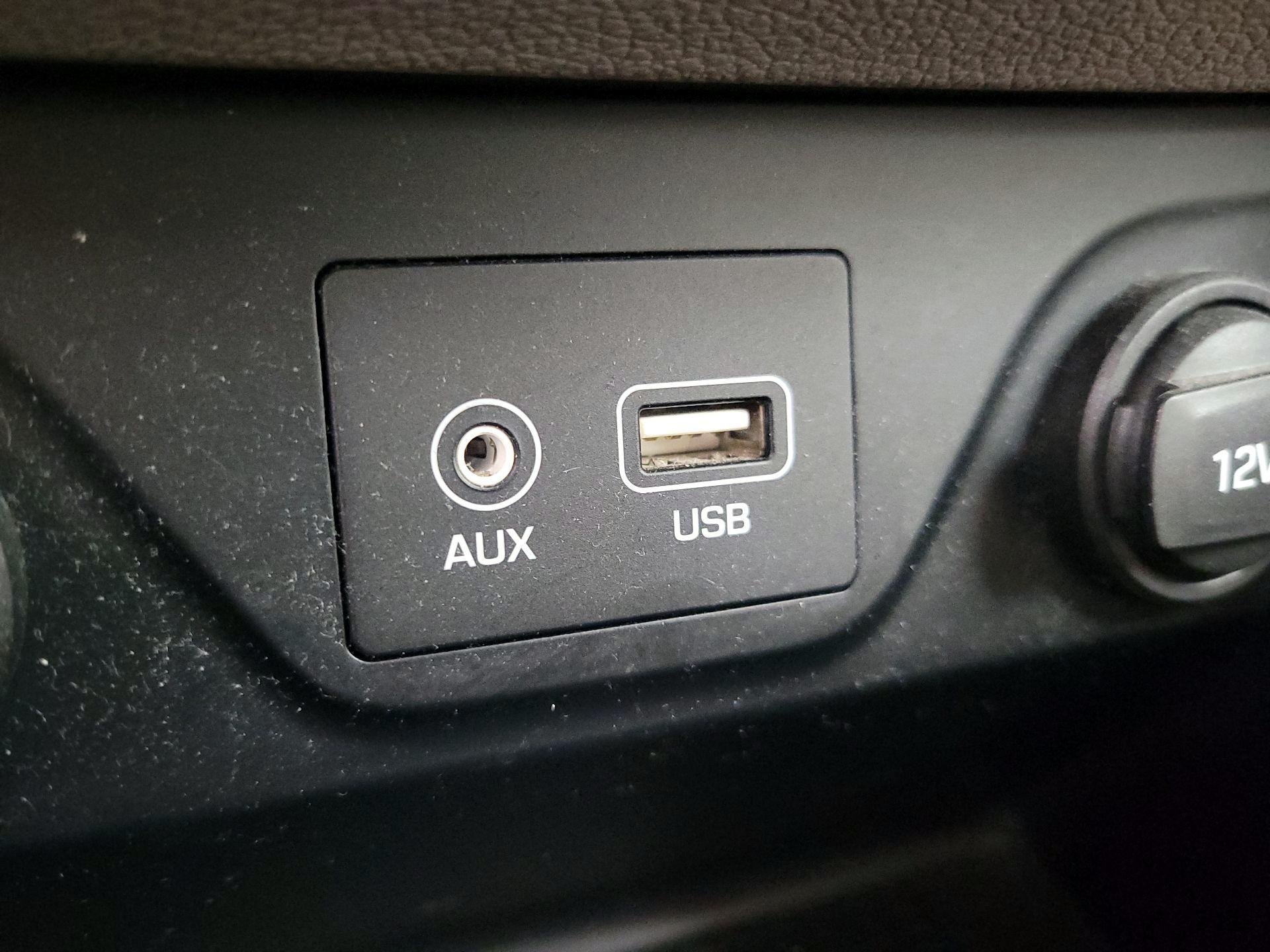 Thumbnail: 2016 Hyundai Tucson - 18