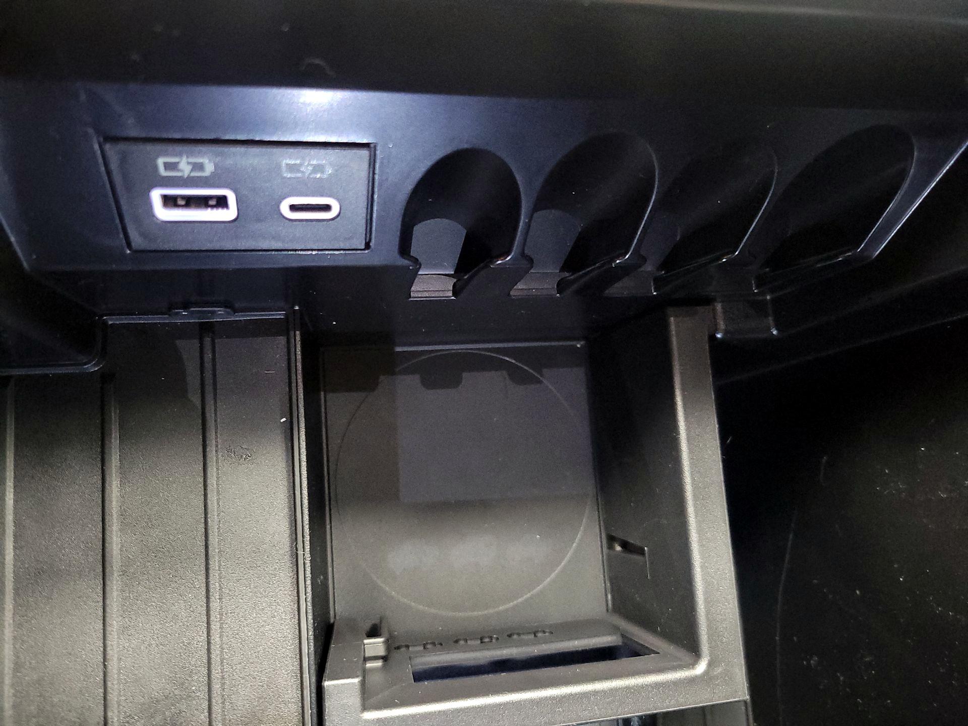 Thumbnail: 2025 Toyota Sequoia - 18