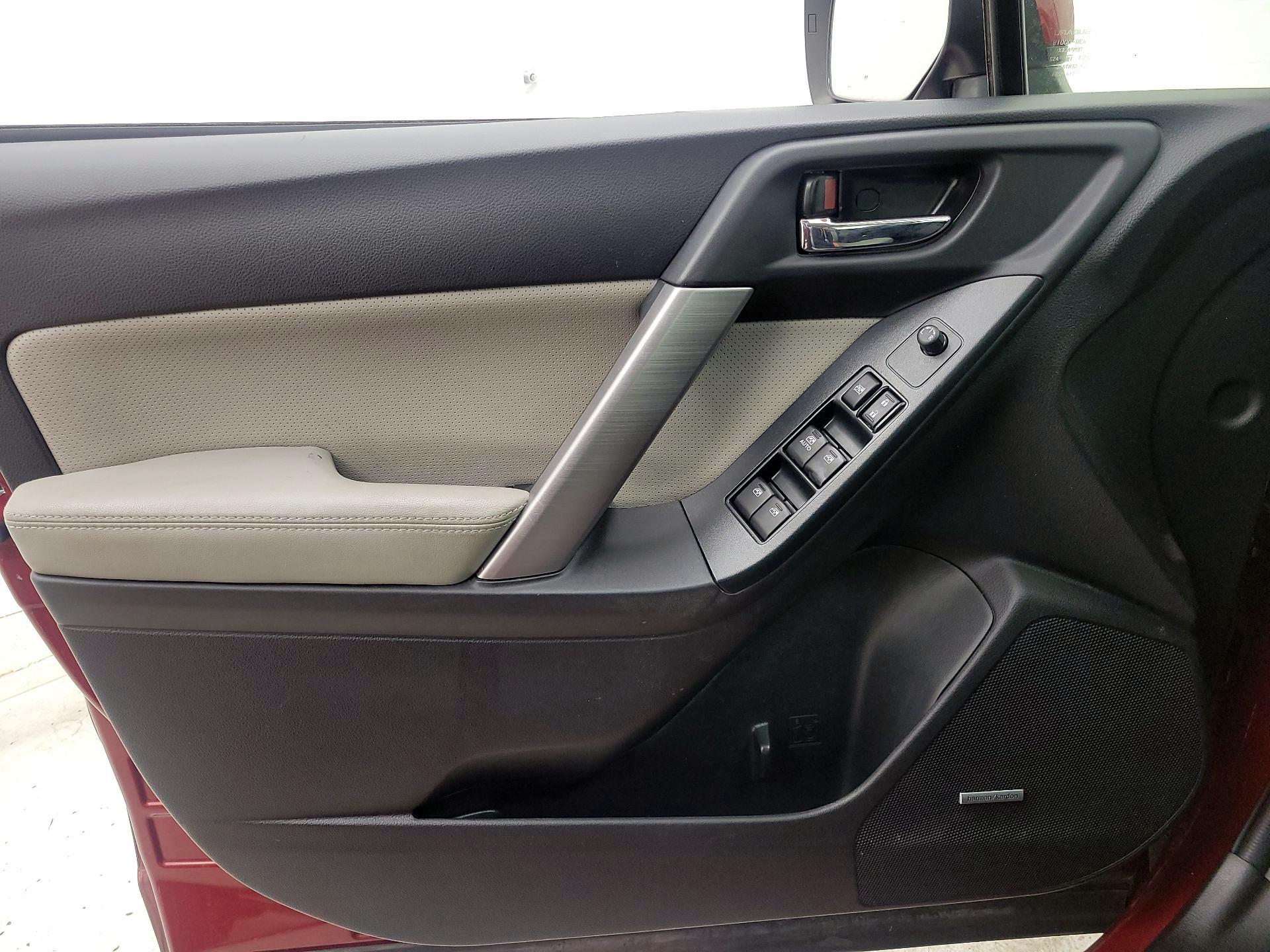 Thumbnail: 2016 Subaru Forester - 12