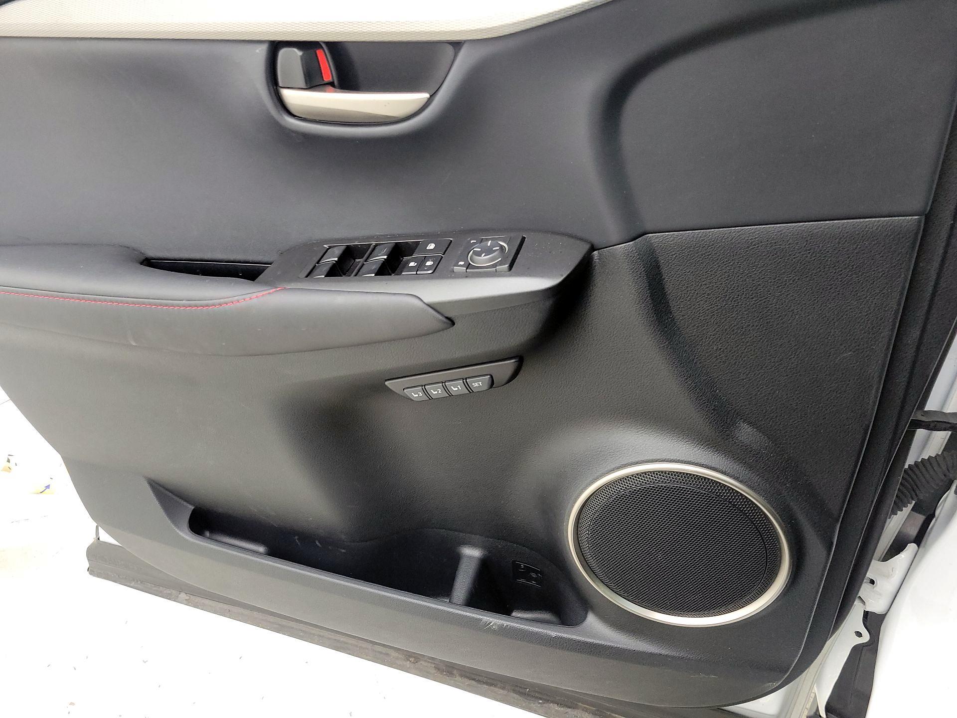 Thumbnail: 2016 Lexus NX - 12