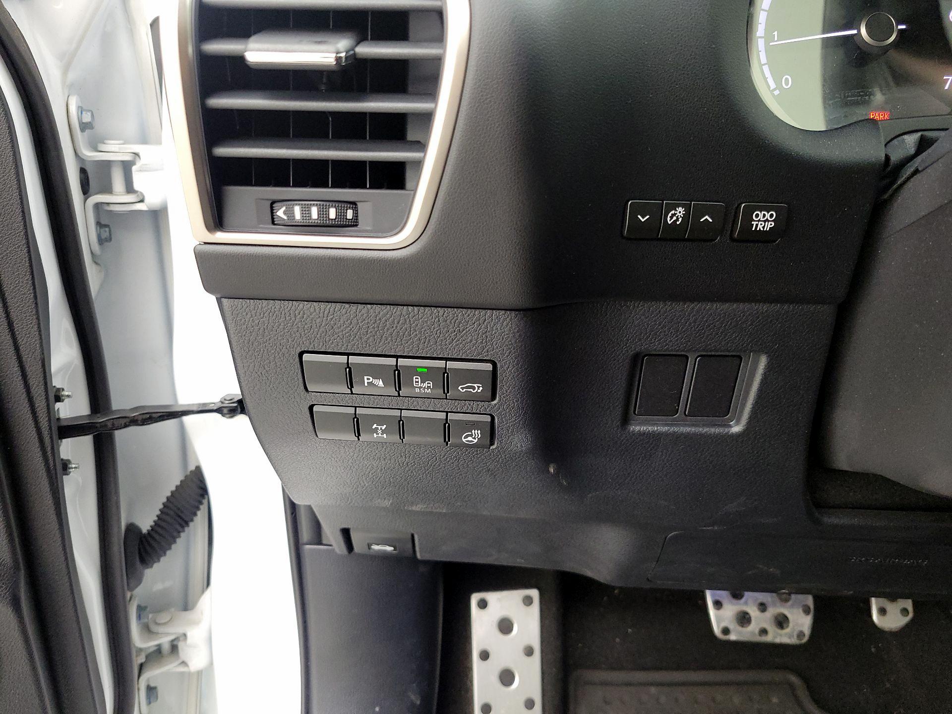 Thumbnail: 2016 Lexus NX - 13