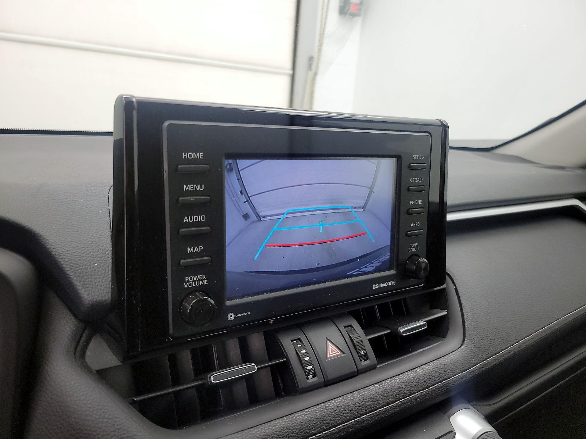 Thumbnail: 2022 Toyota RAV4 - 14