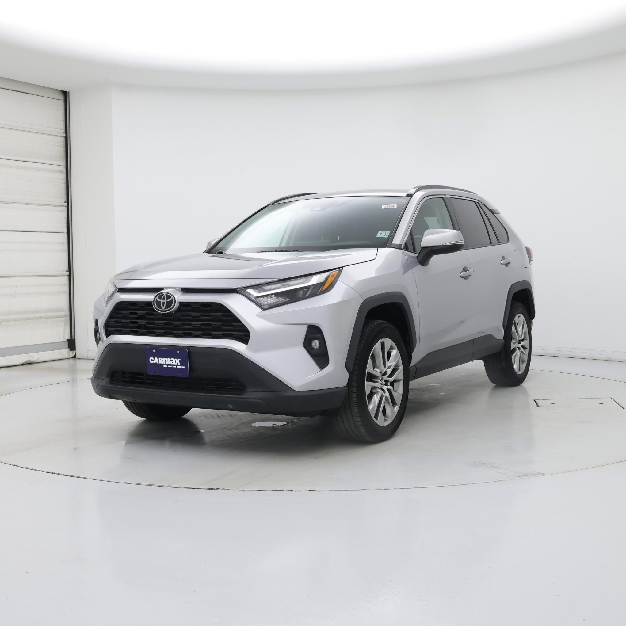 Thumbnail: 2022 Toyota RAV4 - 4