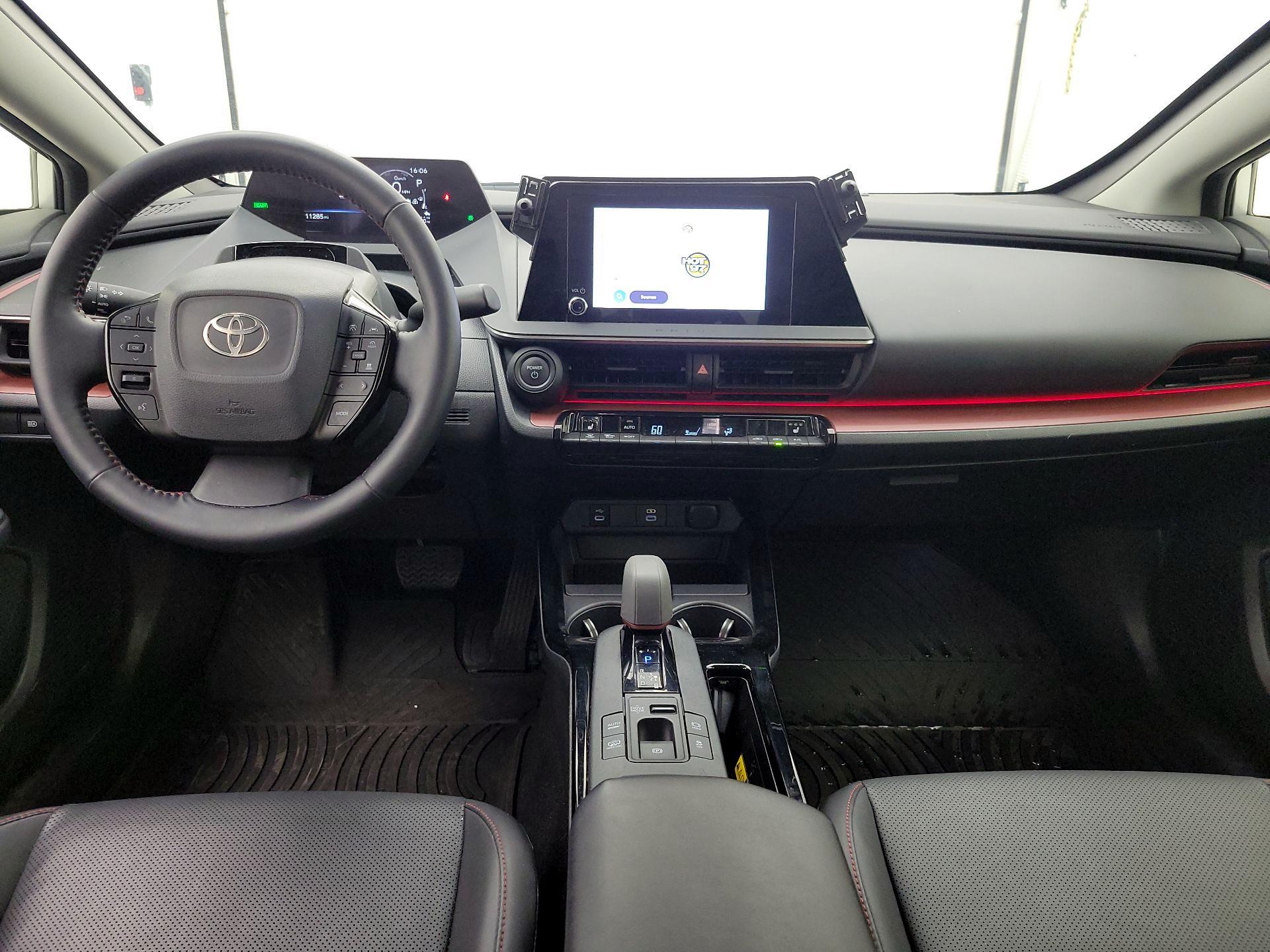 Thumbnail: 2023 Toyota Prius Prime - 9