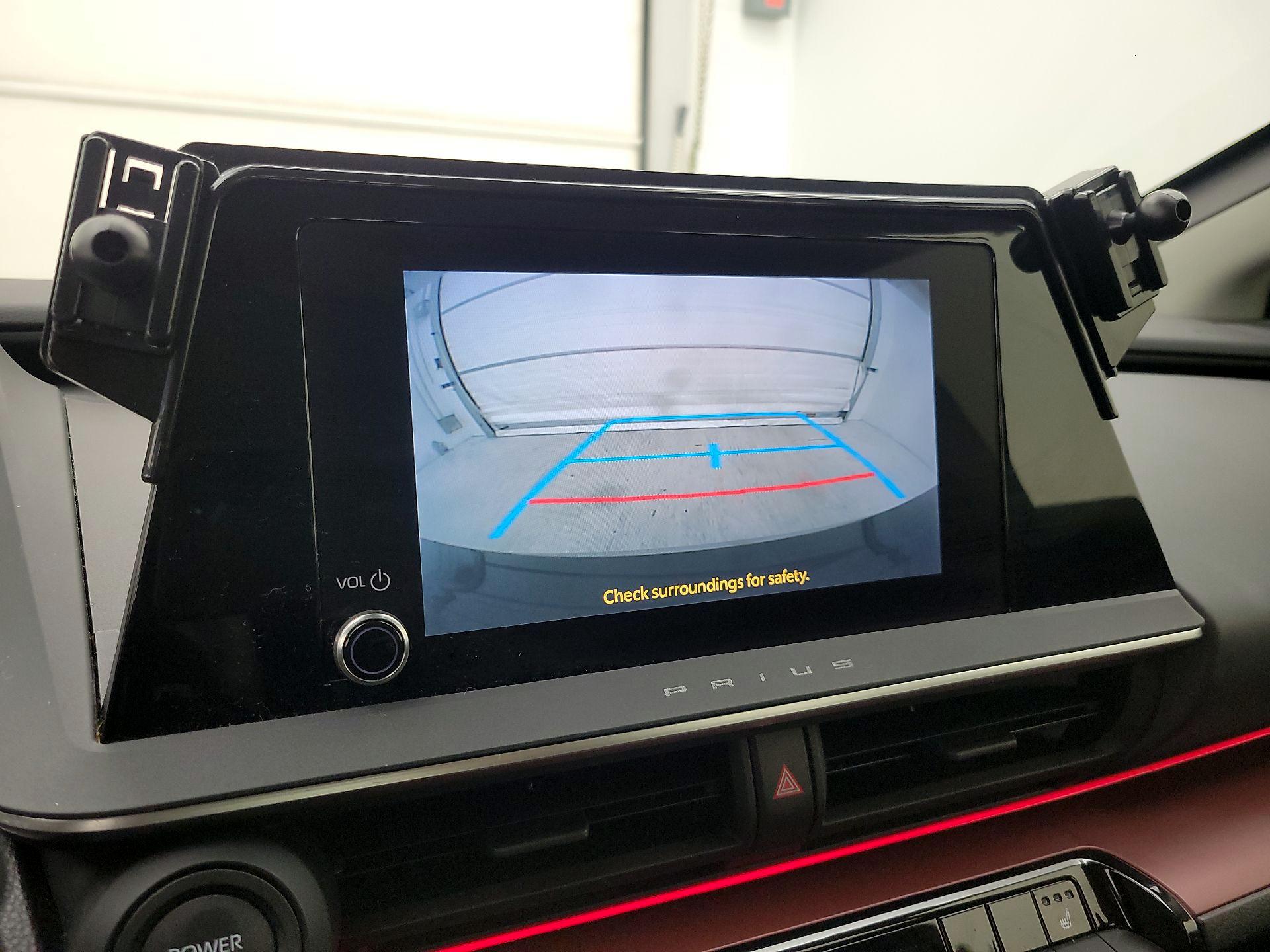 Thumbnail: 2023 Toyota Prius Prime - 14