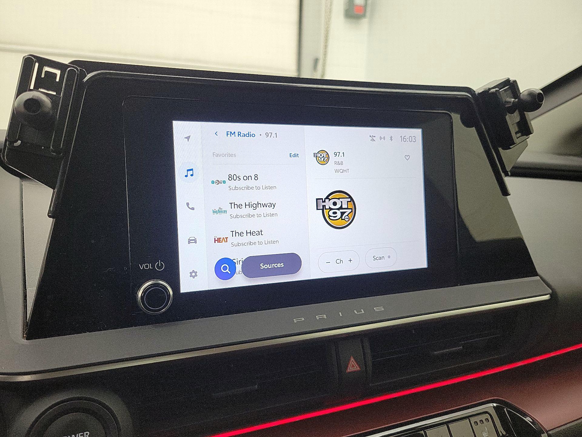 Thumbnail: 2023 Toyota Prius Prime - 15