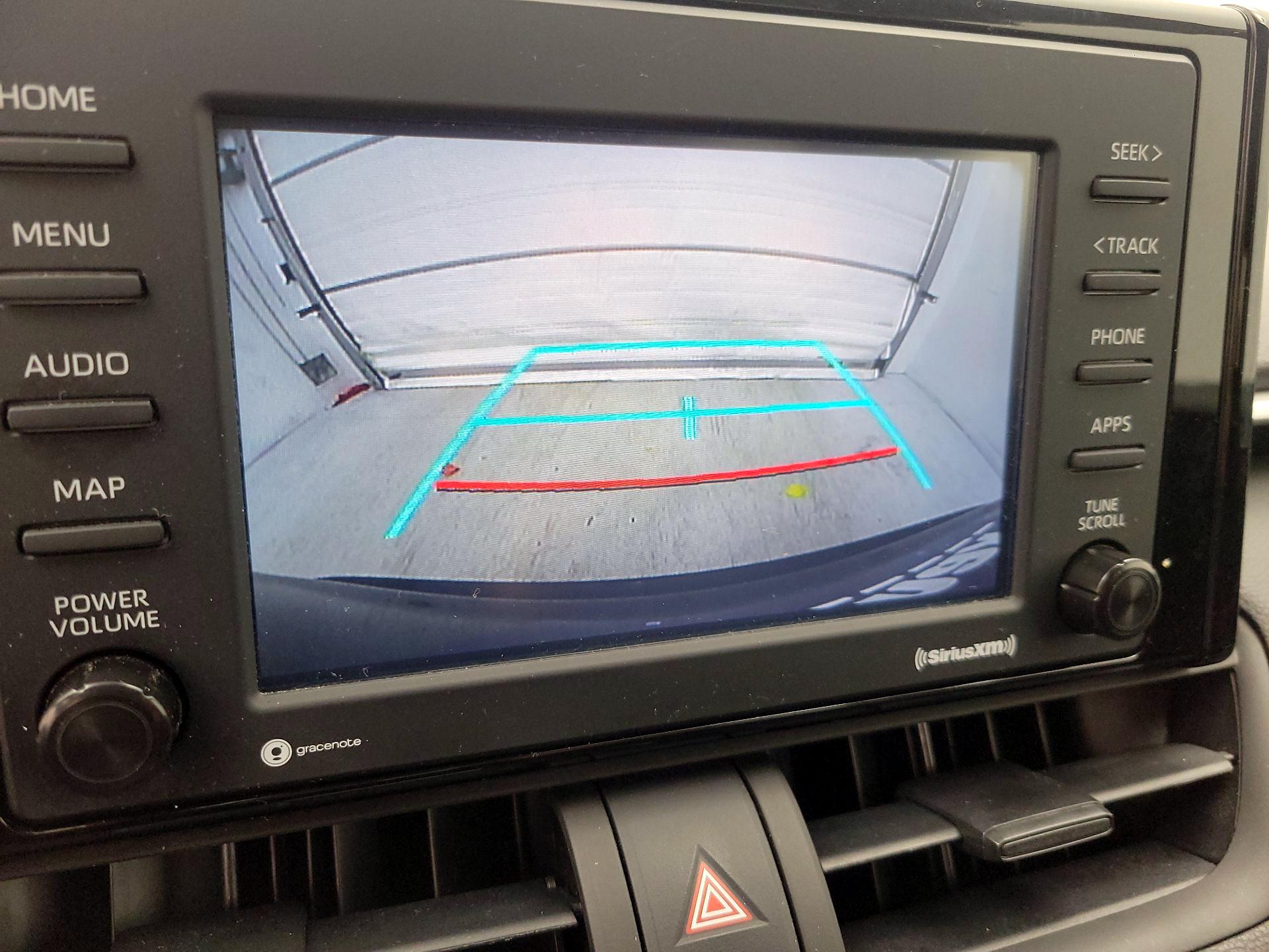 Thumbnail: 2022 Toyota RAV4 - 14