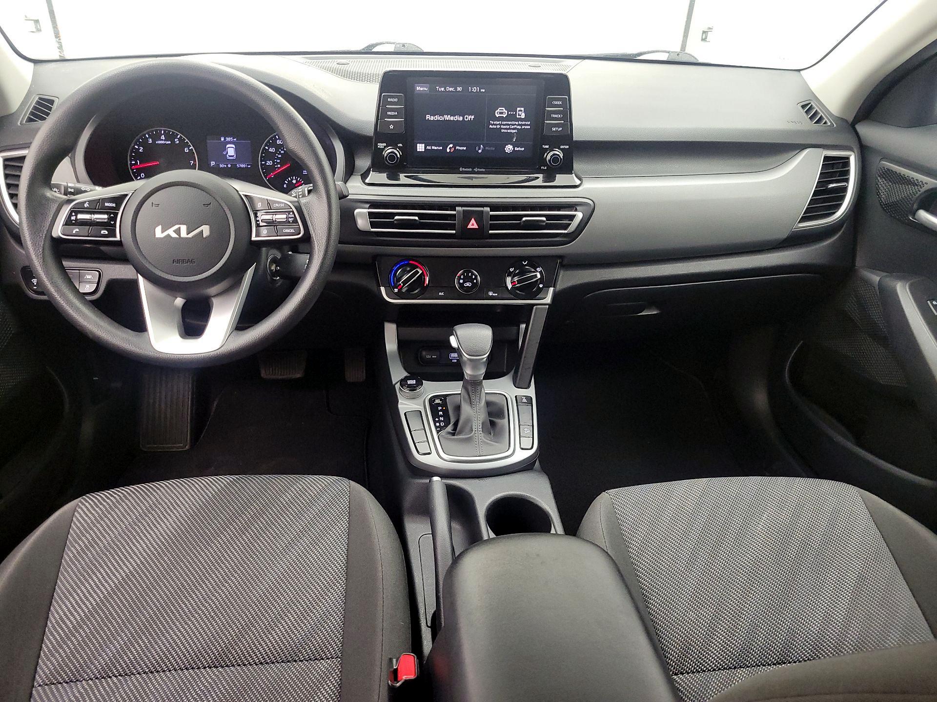 Thumbnail: 2022 Kia Seltos - 9