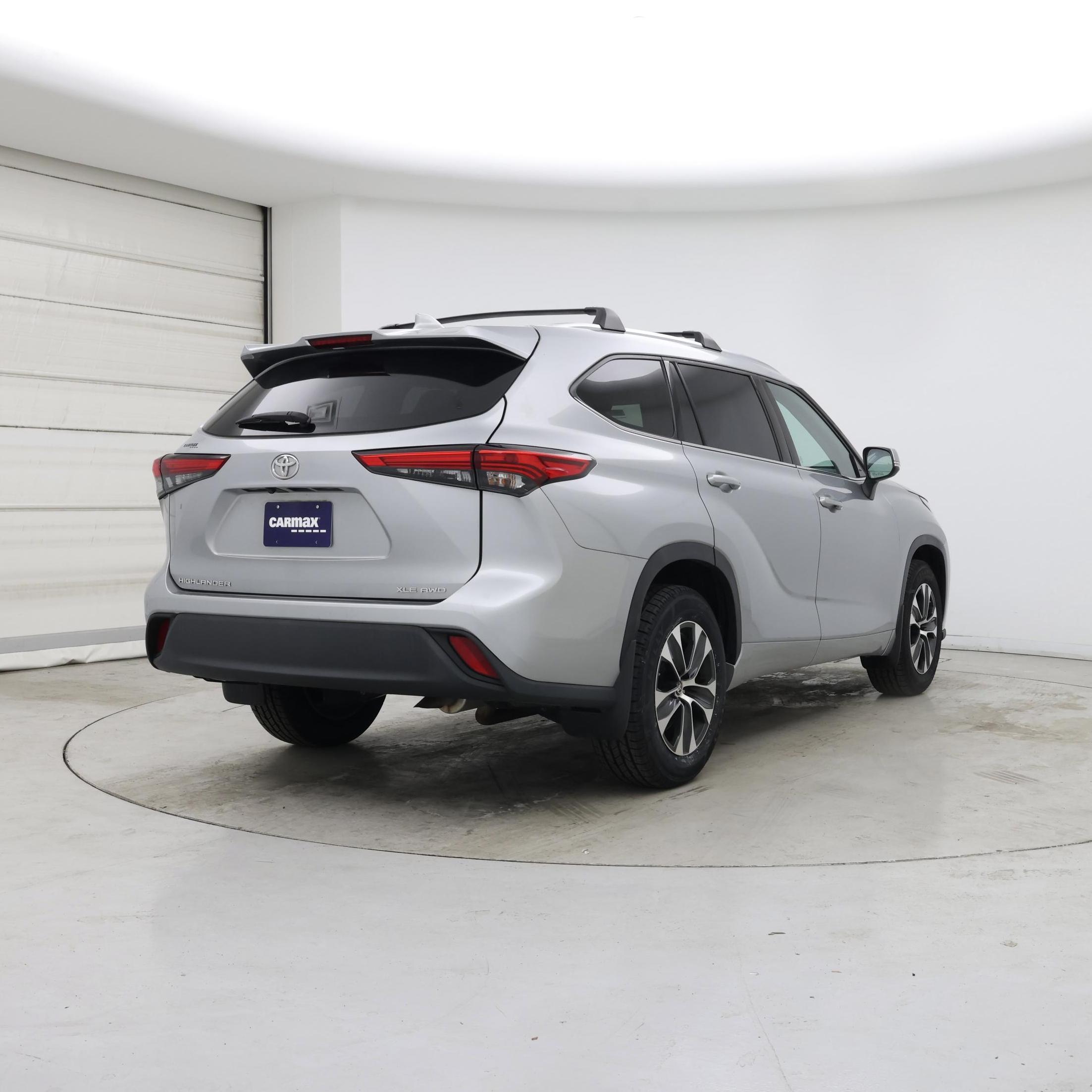 Thumbnail: 2021 Toyota Highlander - 8