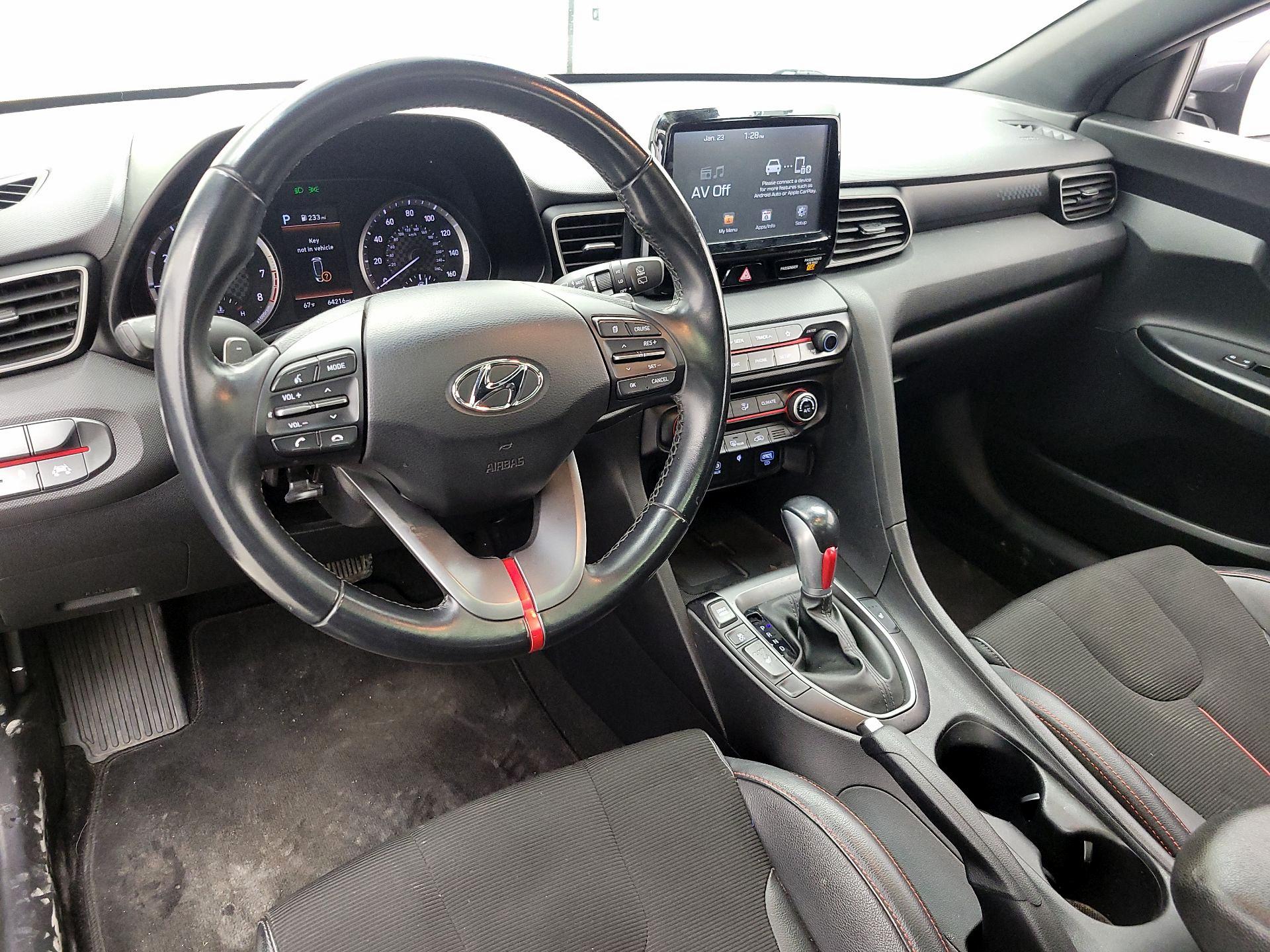 Thumbnail: 2019 Hyundai Veloster - 9