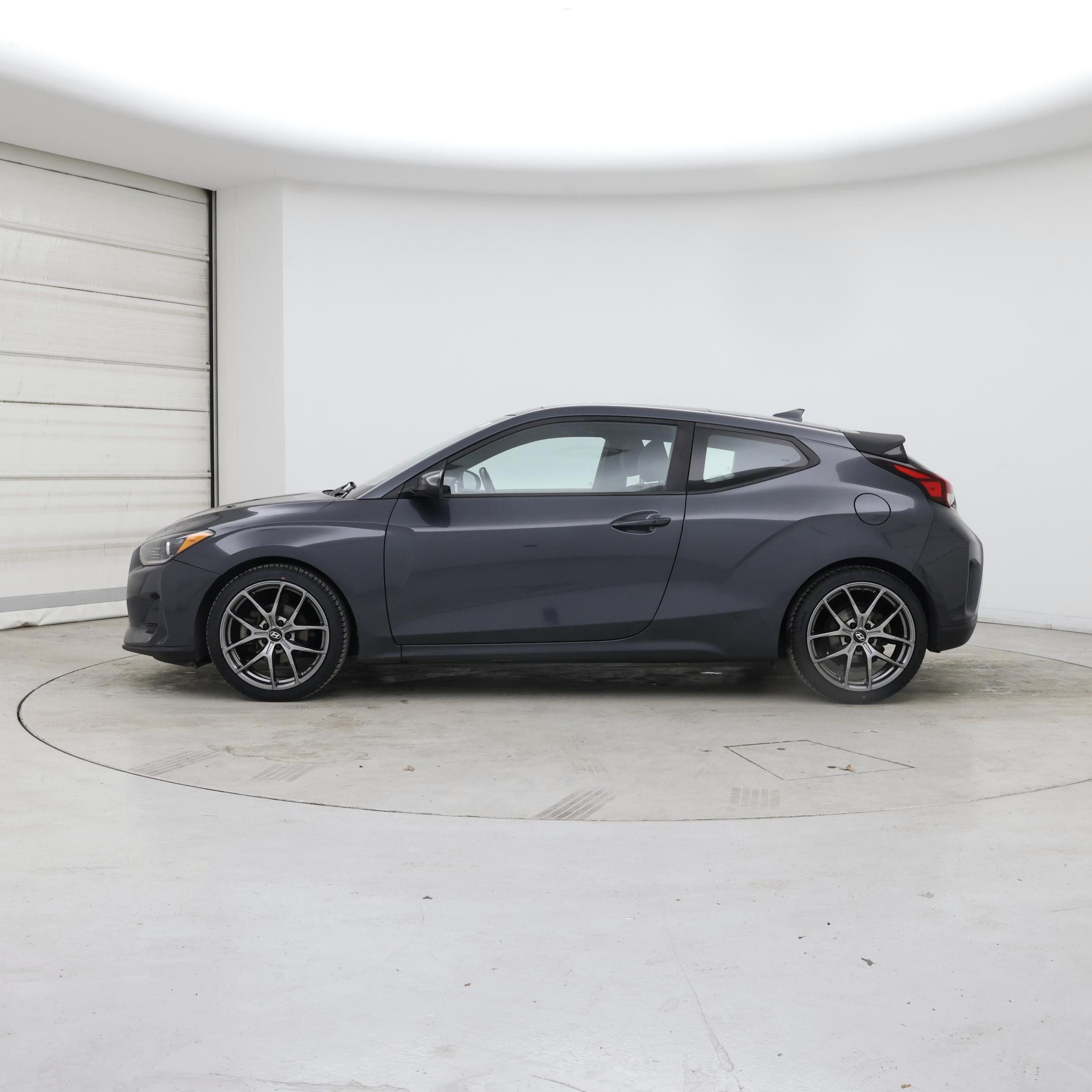 Thumbnail: 2019 Hyundai Veloster - 3