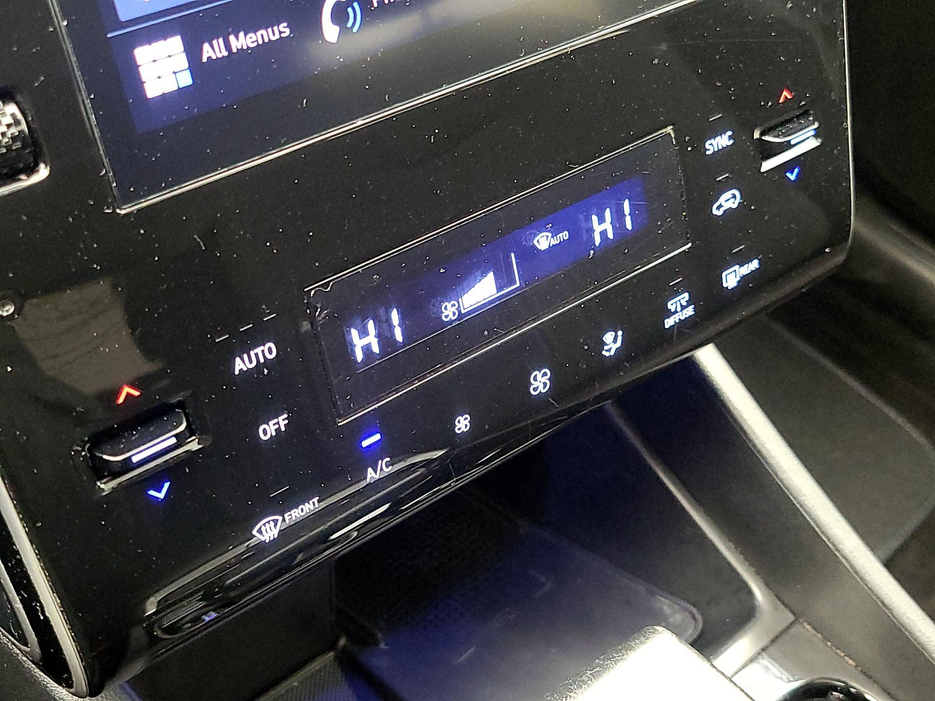 Thumbnail: 2022 Hyundai Tucson - 16