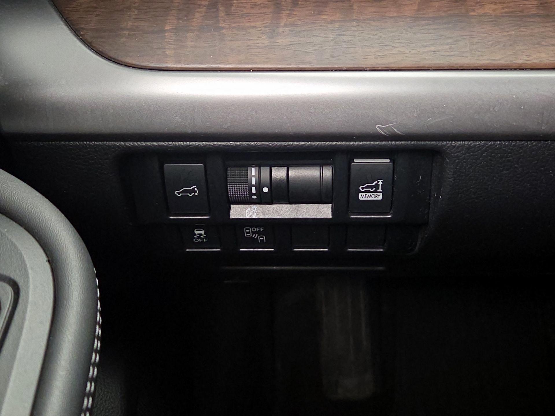 Thumbnail: 2018 Subaru Outback - 13