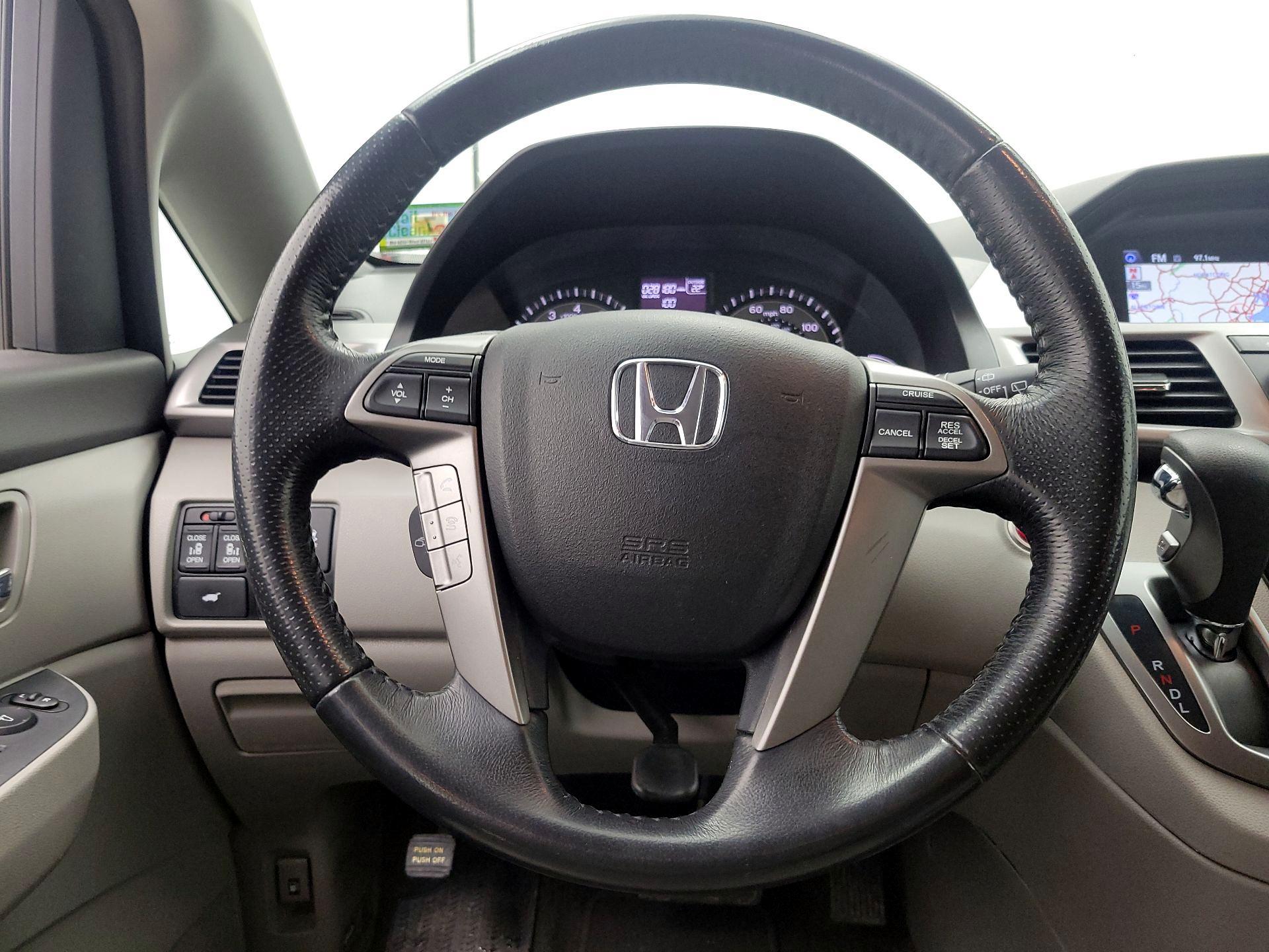 Thumbnail: 2016 Honda Odyssey - 10