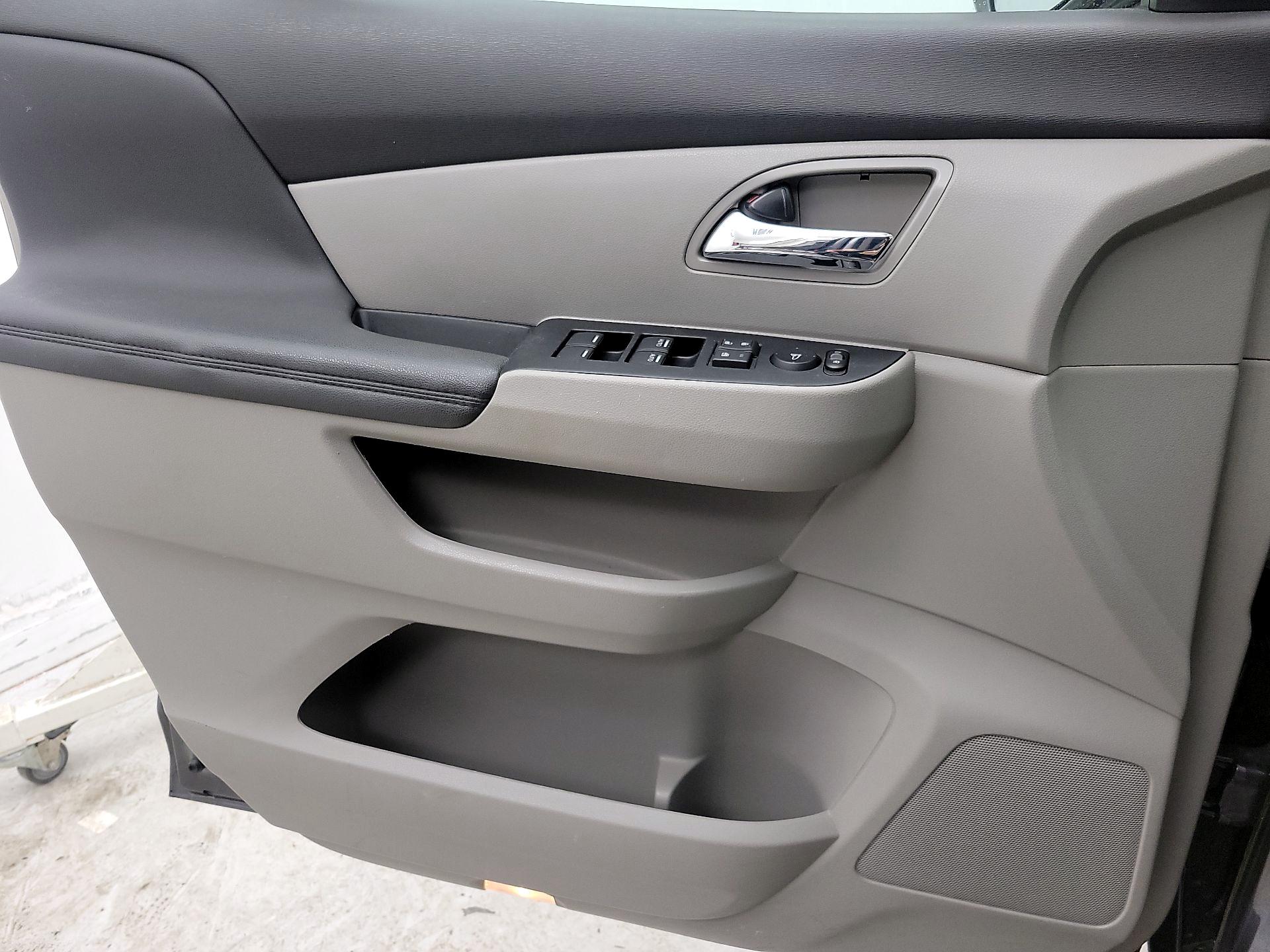 Thumbnail: 2016 Honda Odyssey - 12