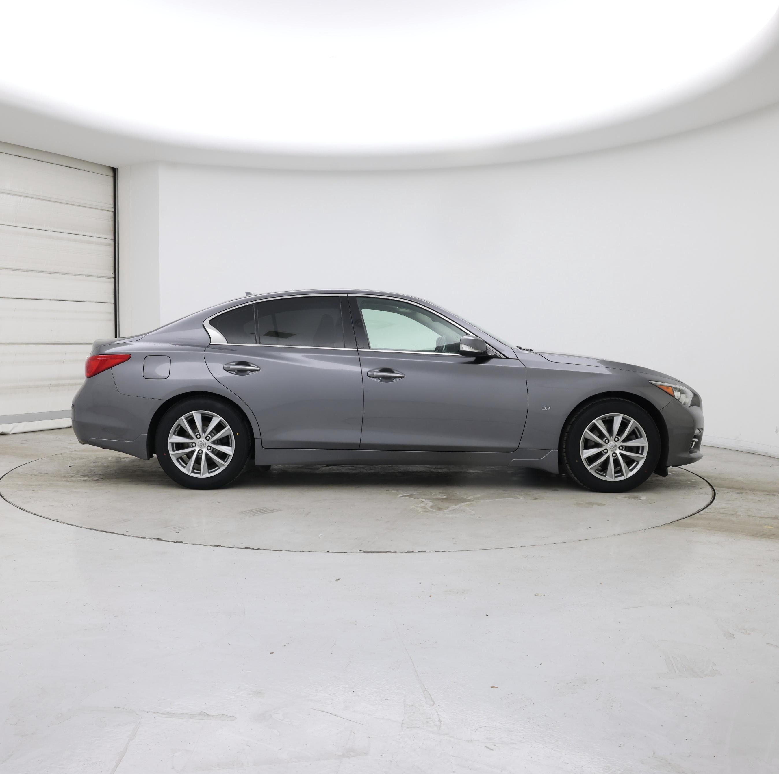 Thumbnail: 2015 INFINITI Q50 - 7