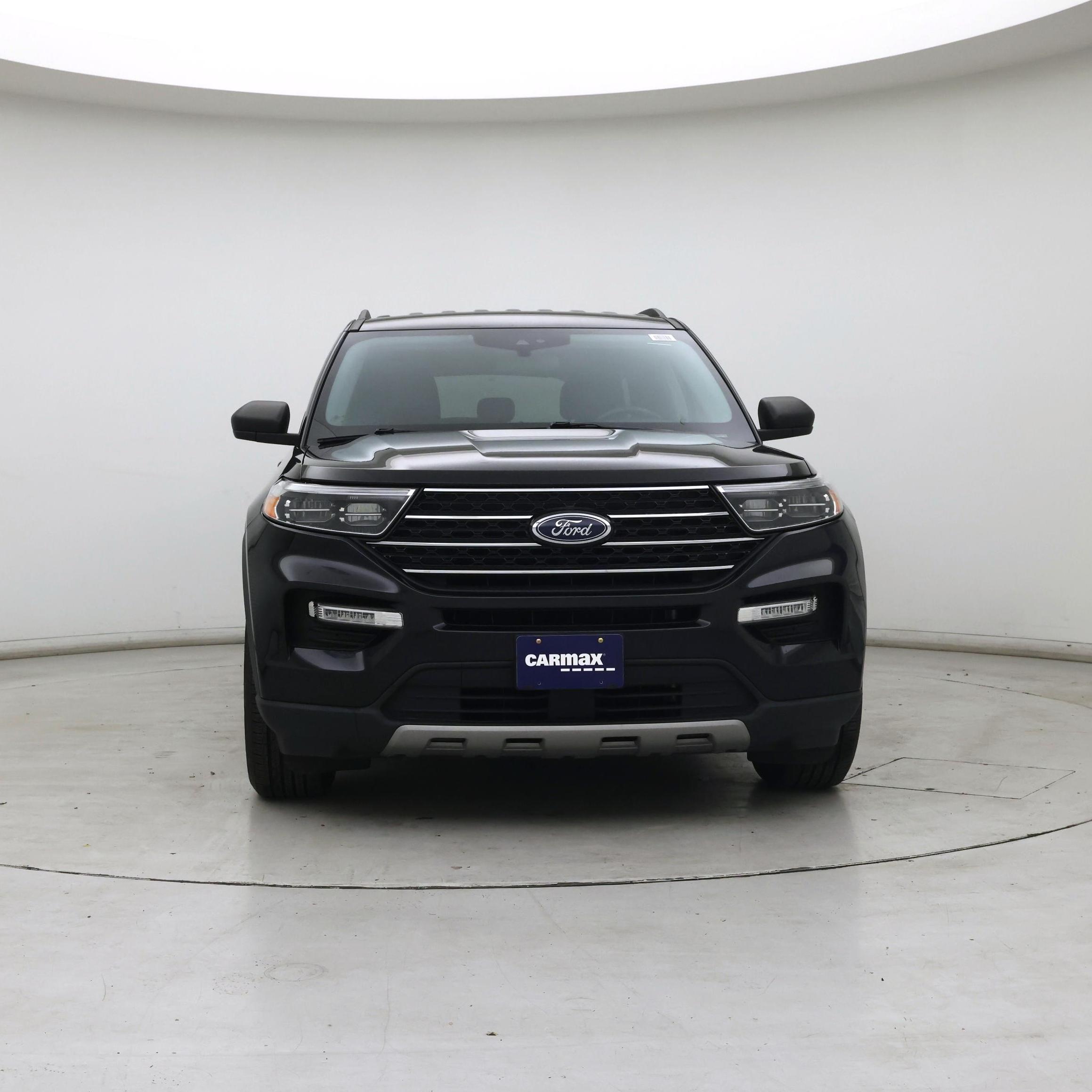 Thumbnail: 2021 Ford Explorer - 5