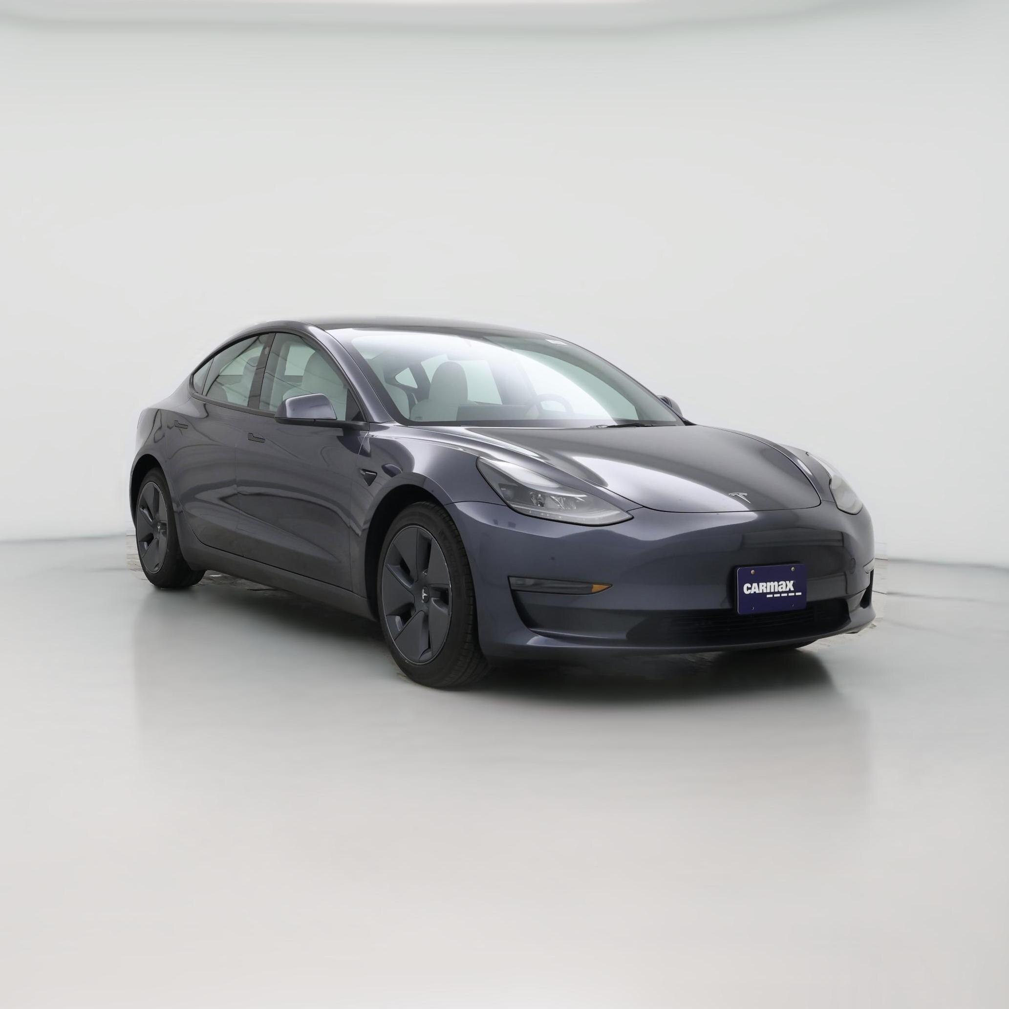 Thumbnail: 2023 Tesla Model 3 - 1