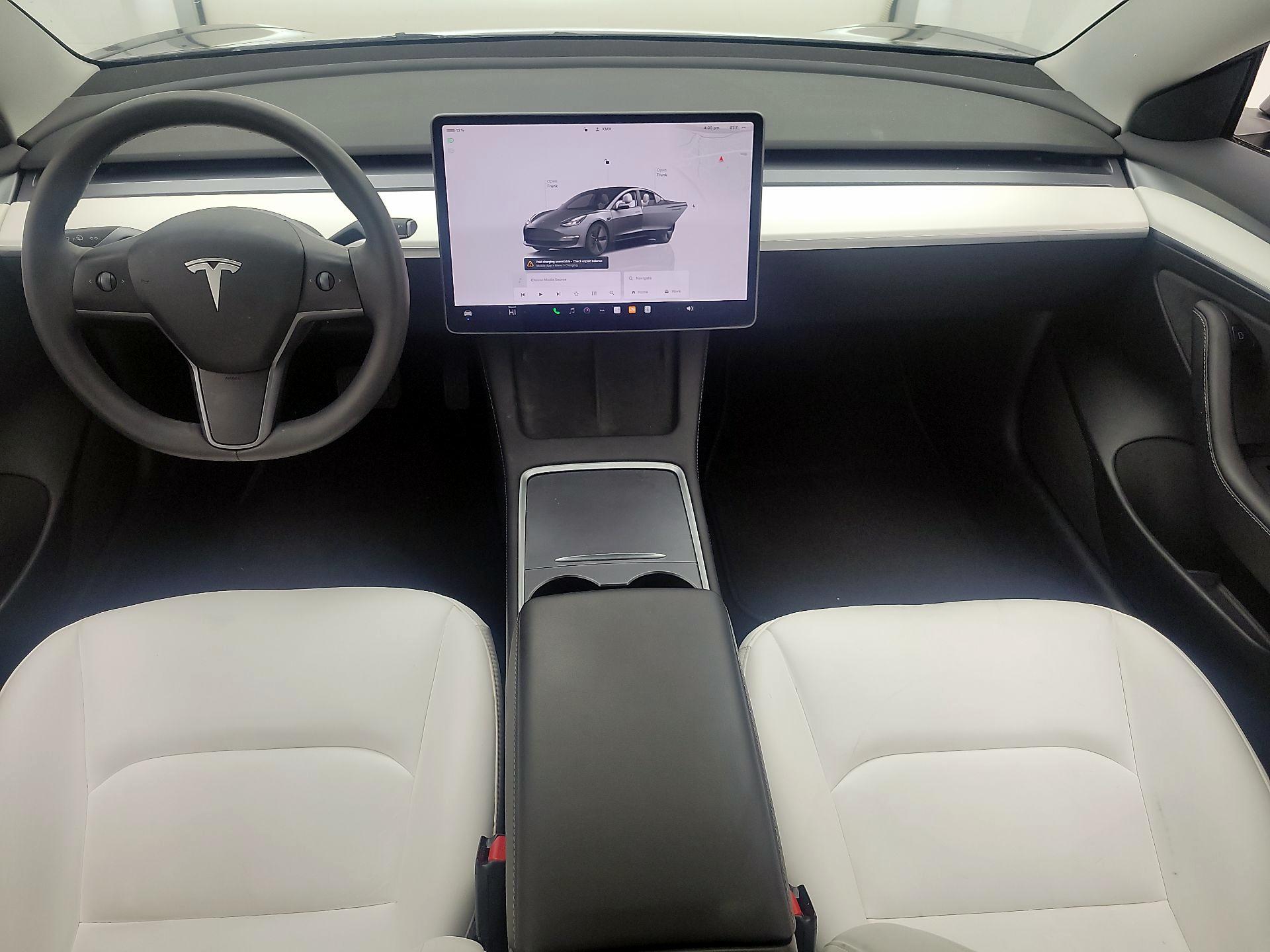 Thumbnail: 2023 Tesla Model 3 - 9