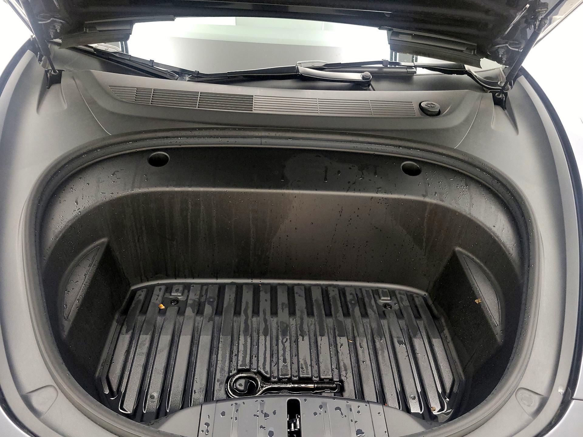 Thumbnail: 2023 Tesla Model 3 - 20