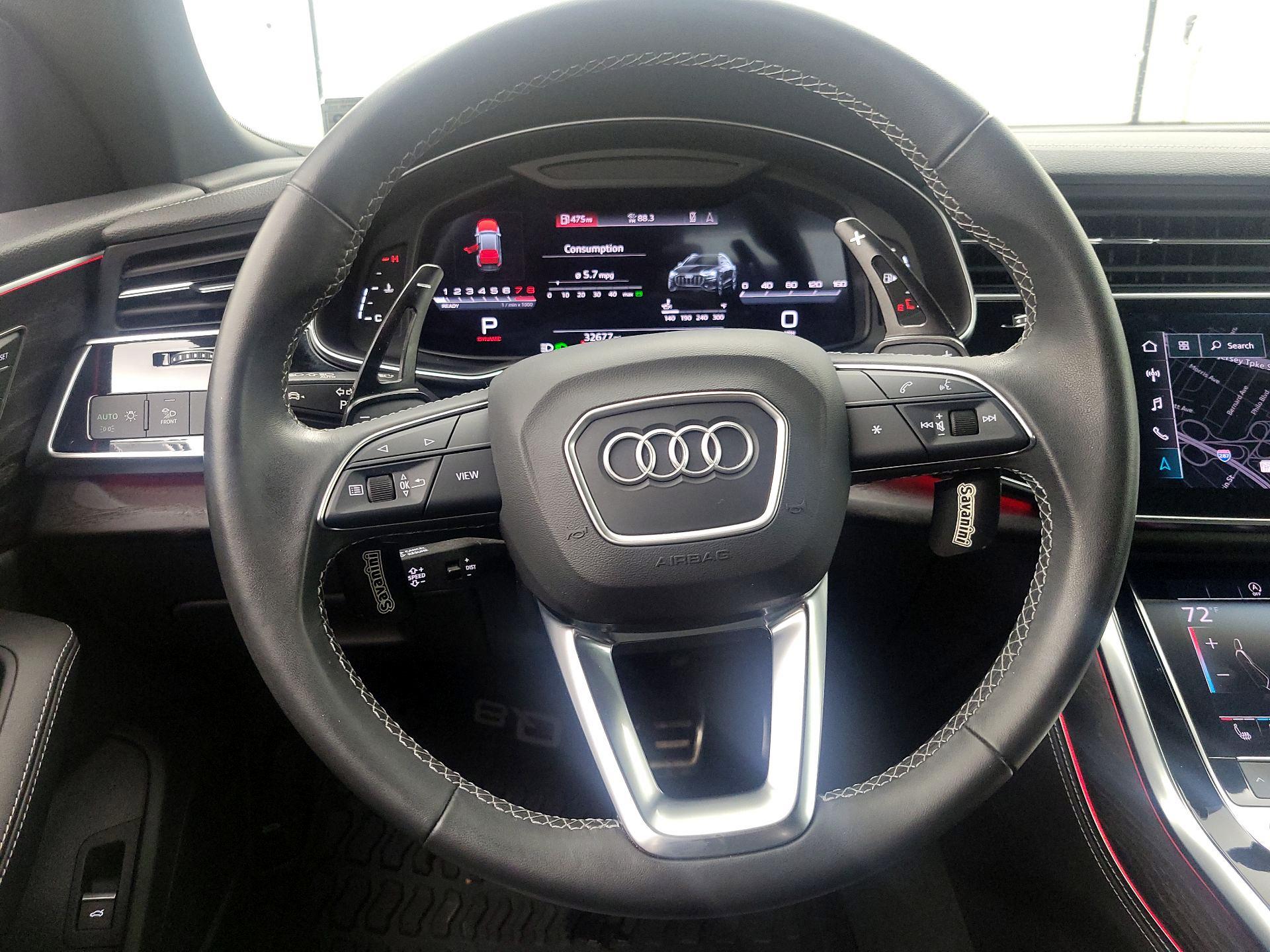 Thumbnail: 2023 Audi Q8 - 10