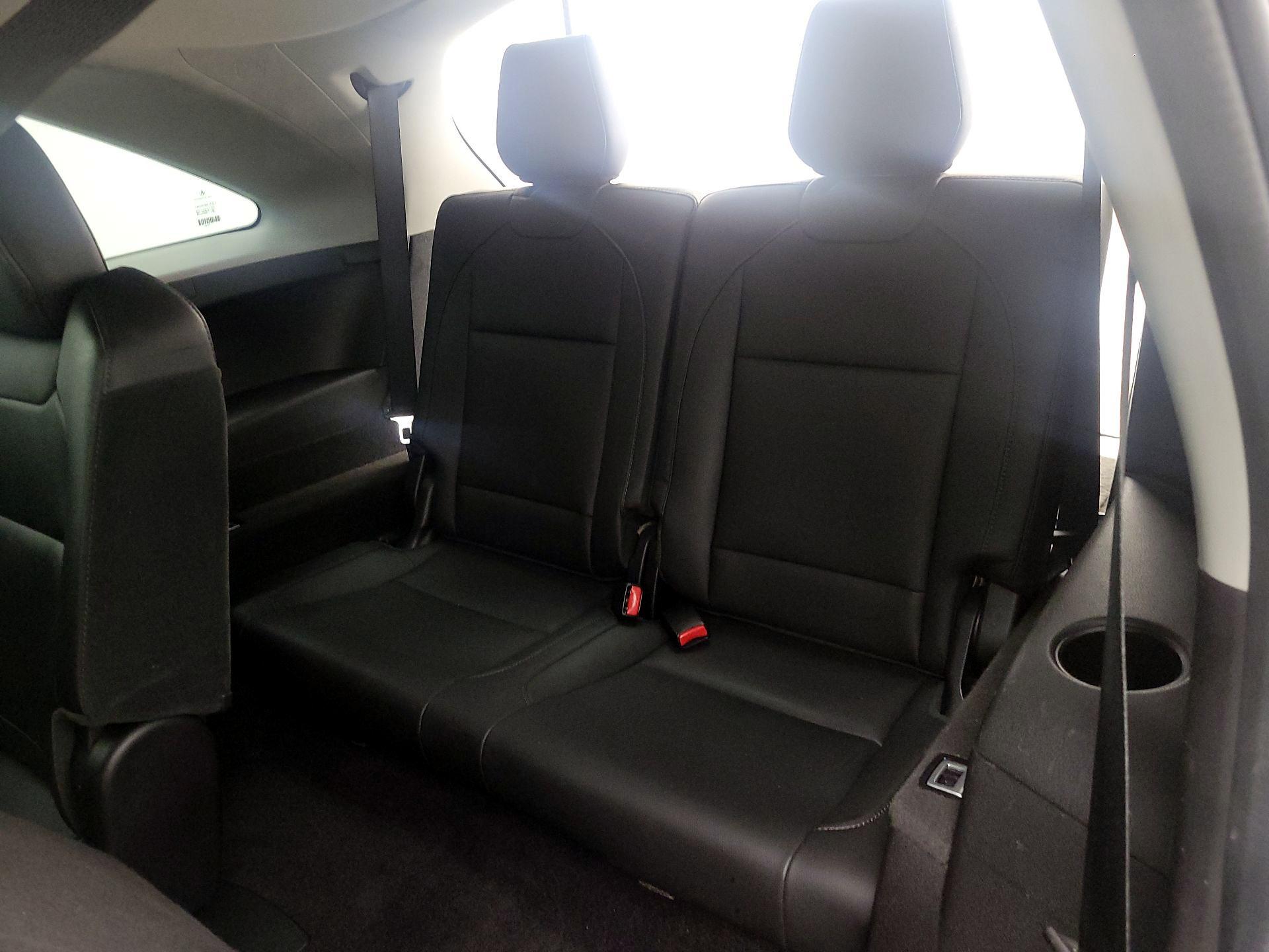 Thumbnail: 2019 Acura MDX - 20