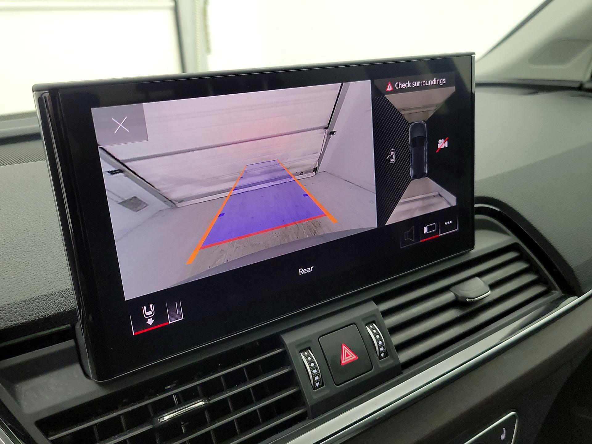 Thumbnail: 2023 Audi Q5 - 15