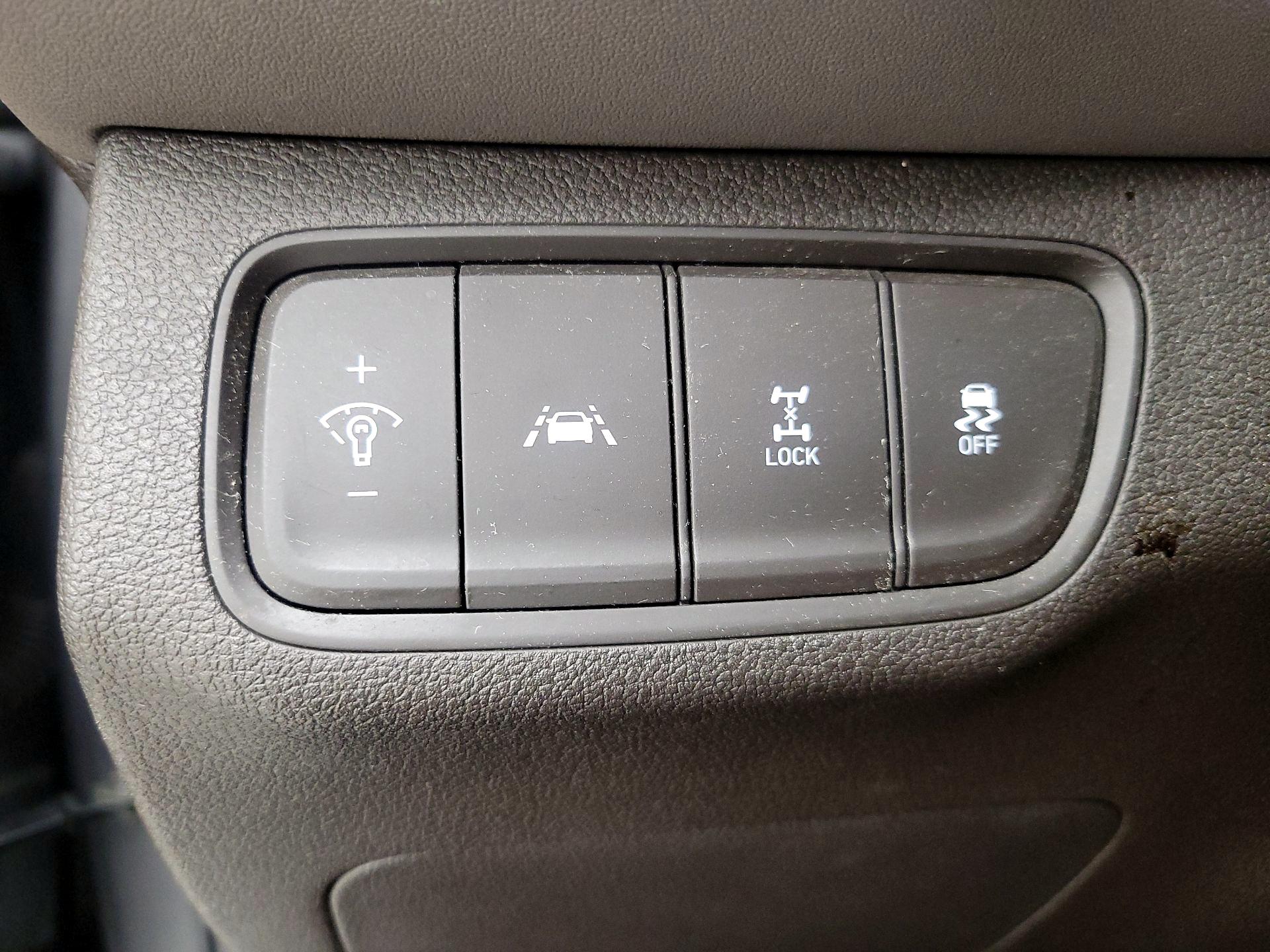 Thumbnail: 2020 Hyundai Santa Fe - 13