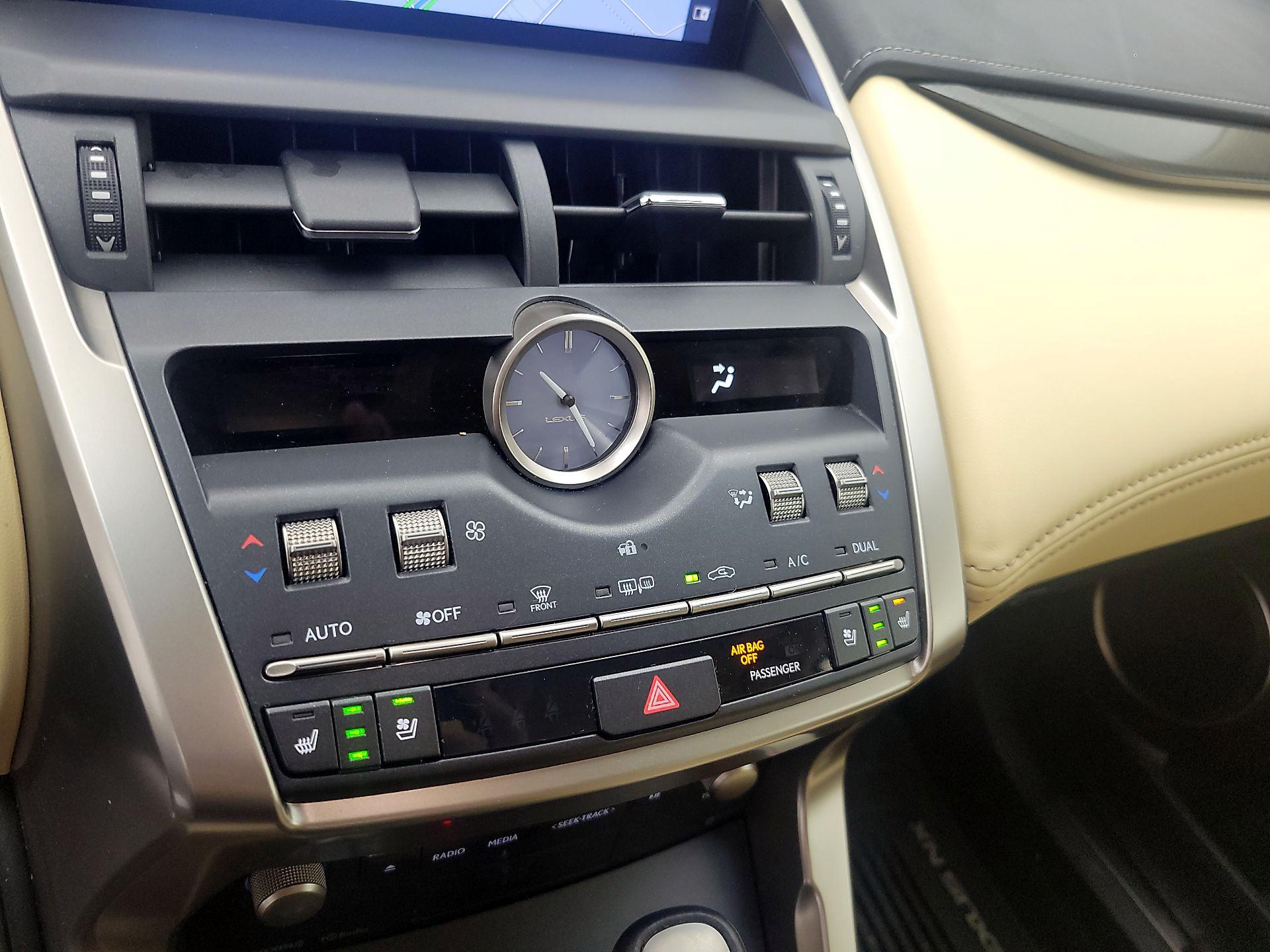 Thumbnail: 2018 Lexus NX - 17