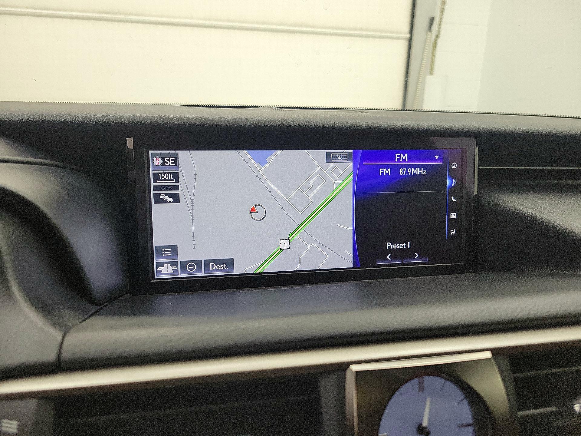 Thumbnail: 2018 Lexus IS - 14